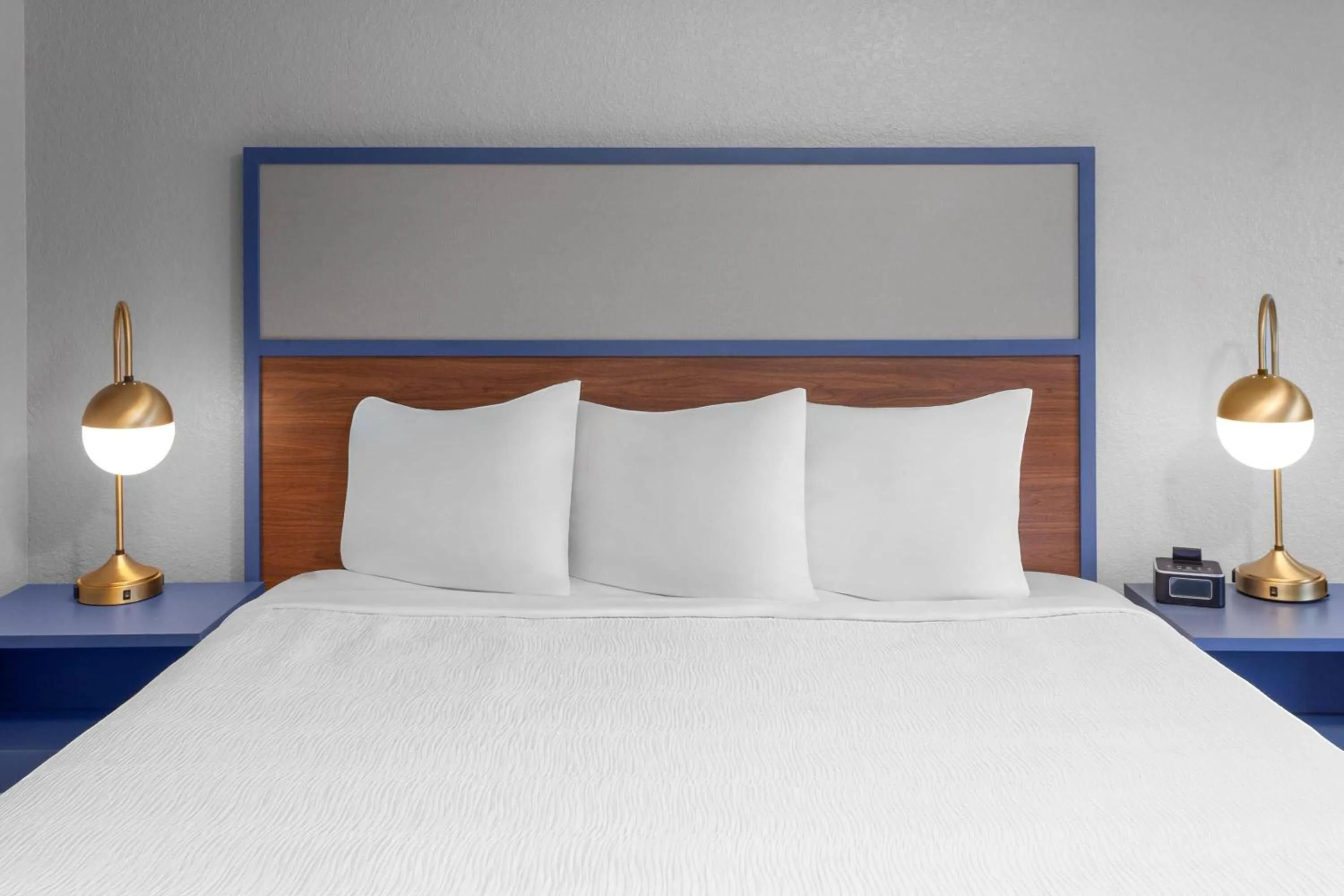 Photo of the whole room, Bed in AmericInn by Wyndham Plymouth