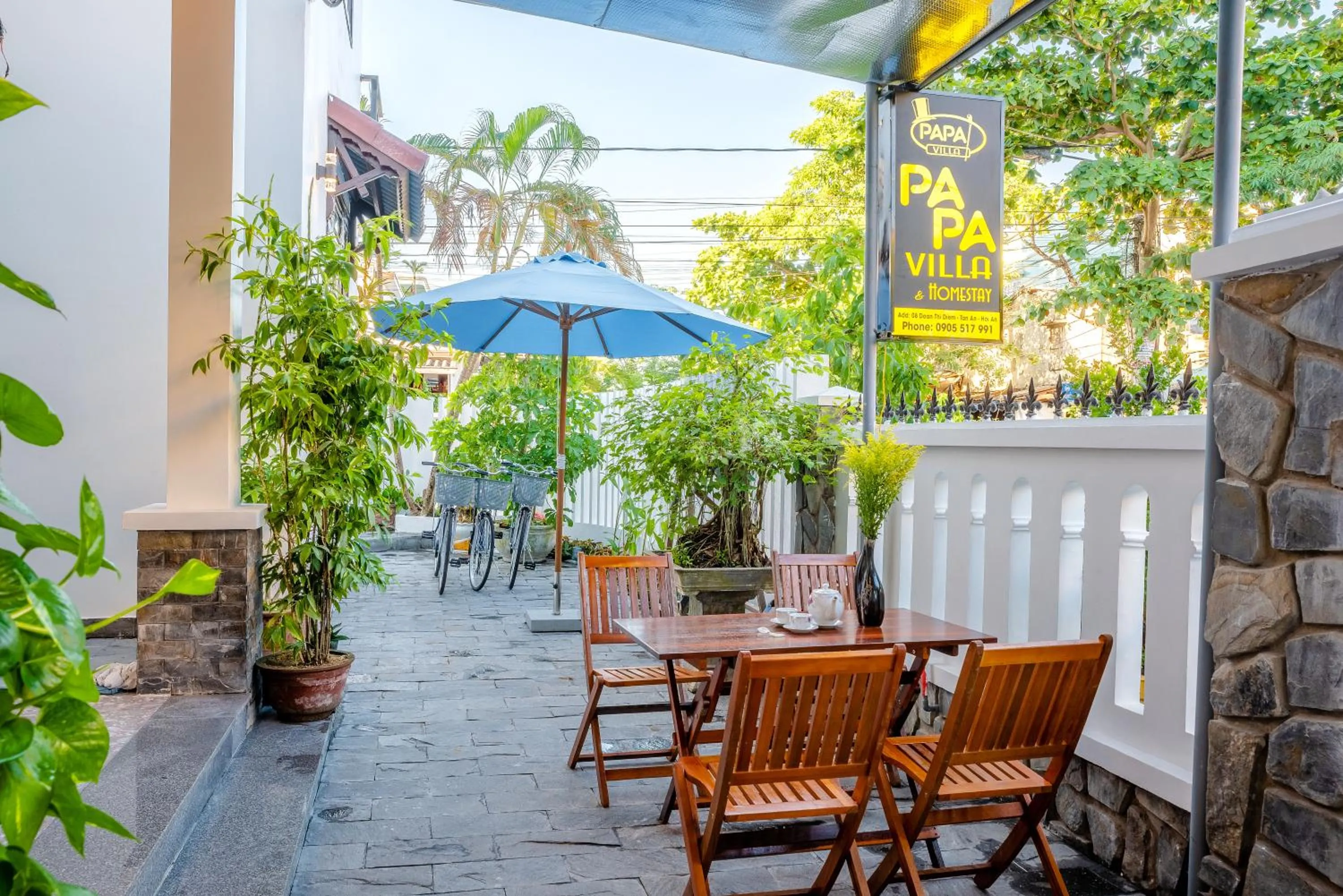 Patio in PaPa Villa Homestay