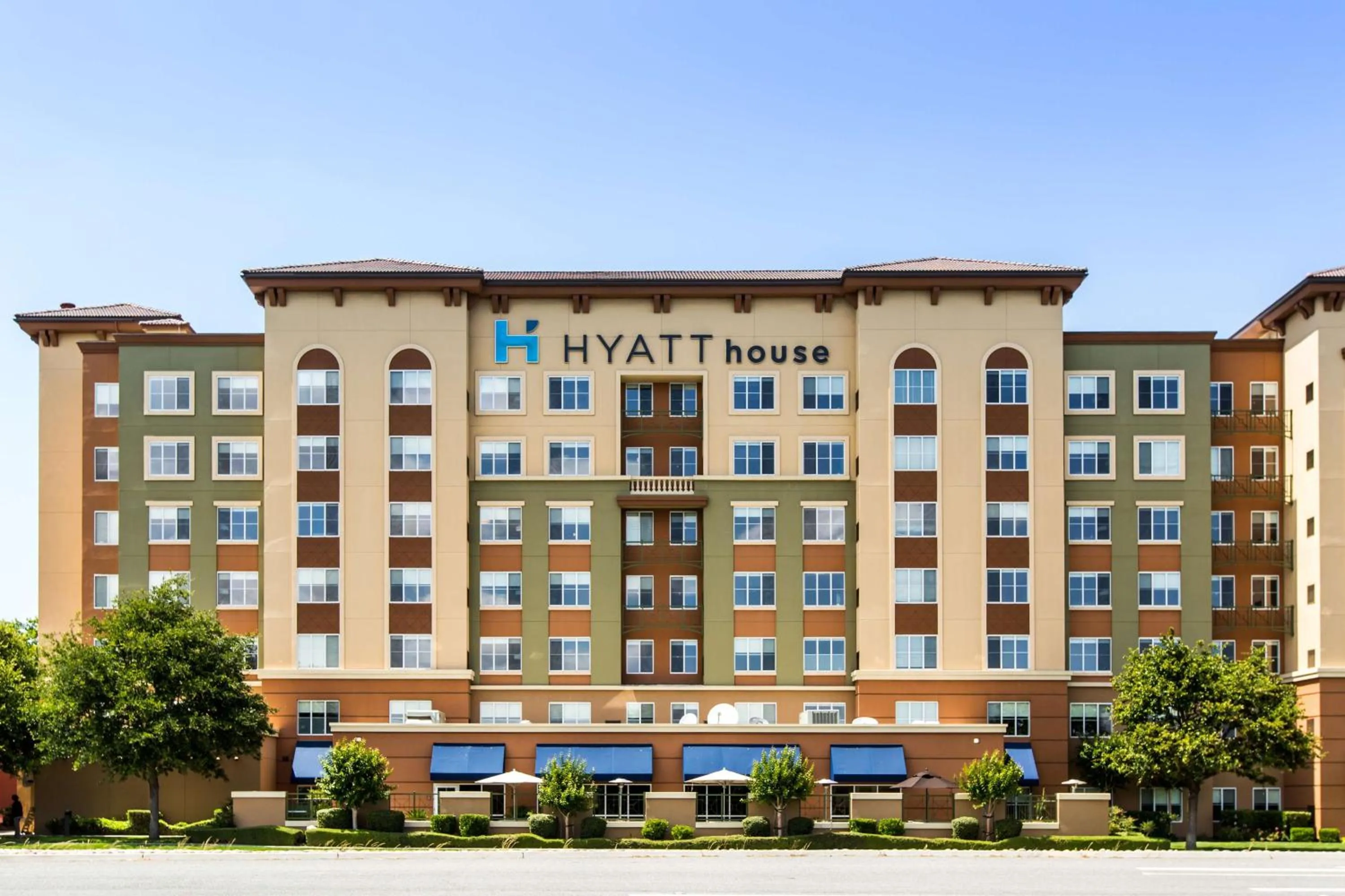 Property building in Hyatt House Santa Clara