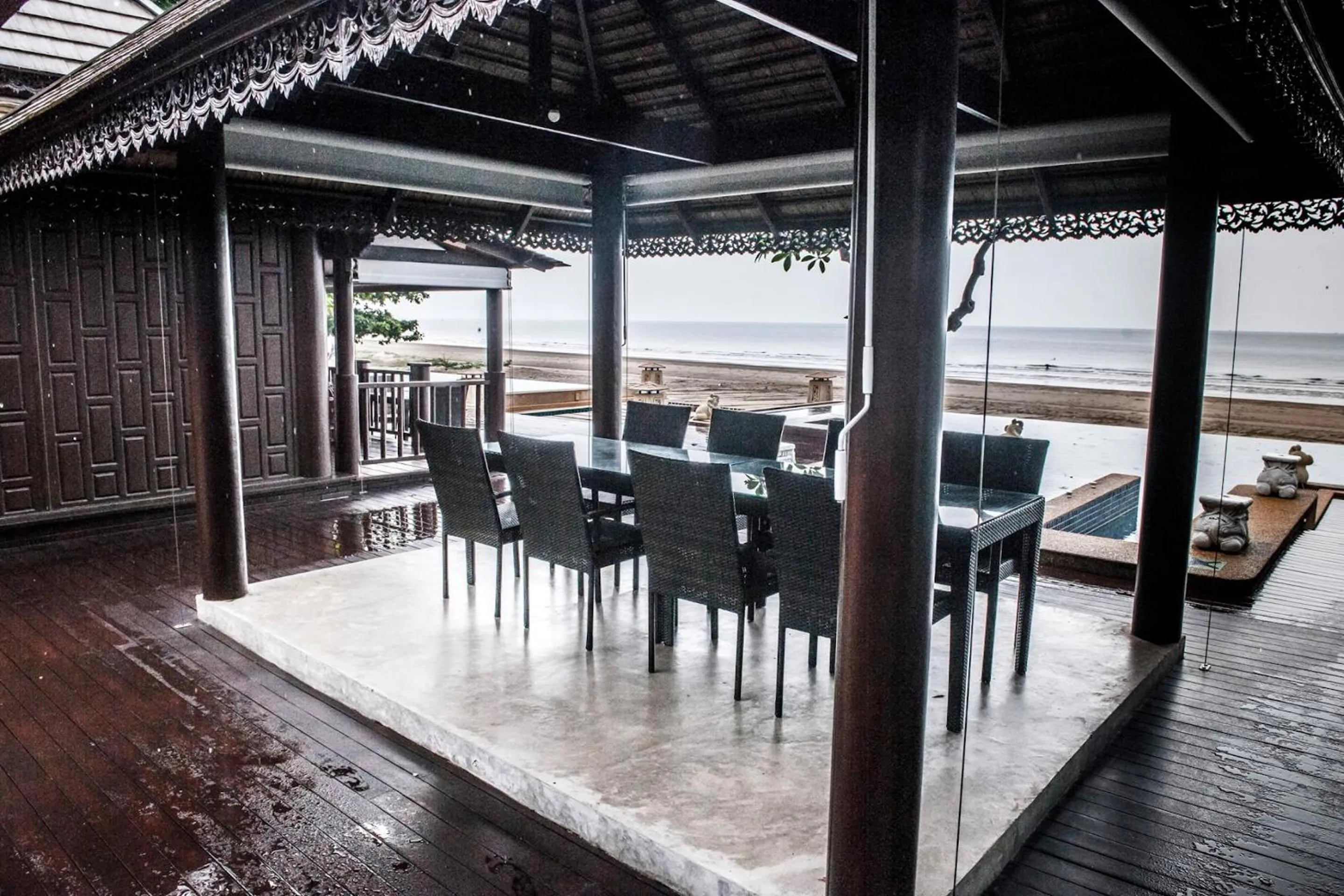 Restaurant/places to eat in Amara Villa Khao Ka Lok