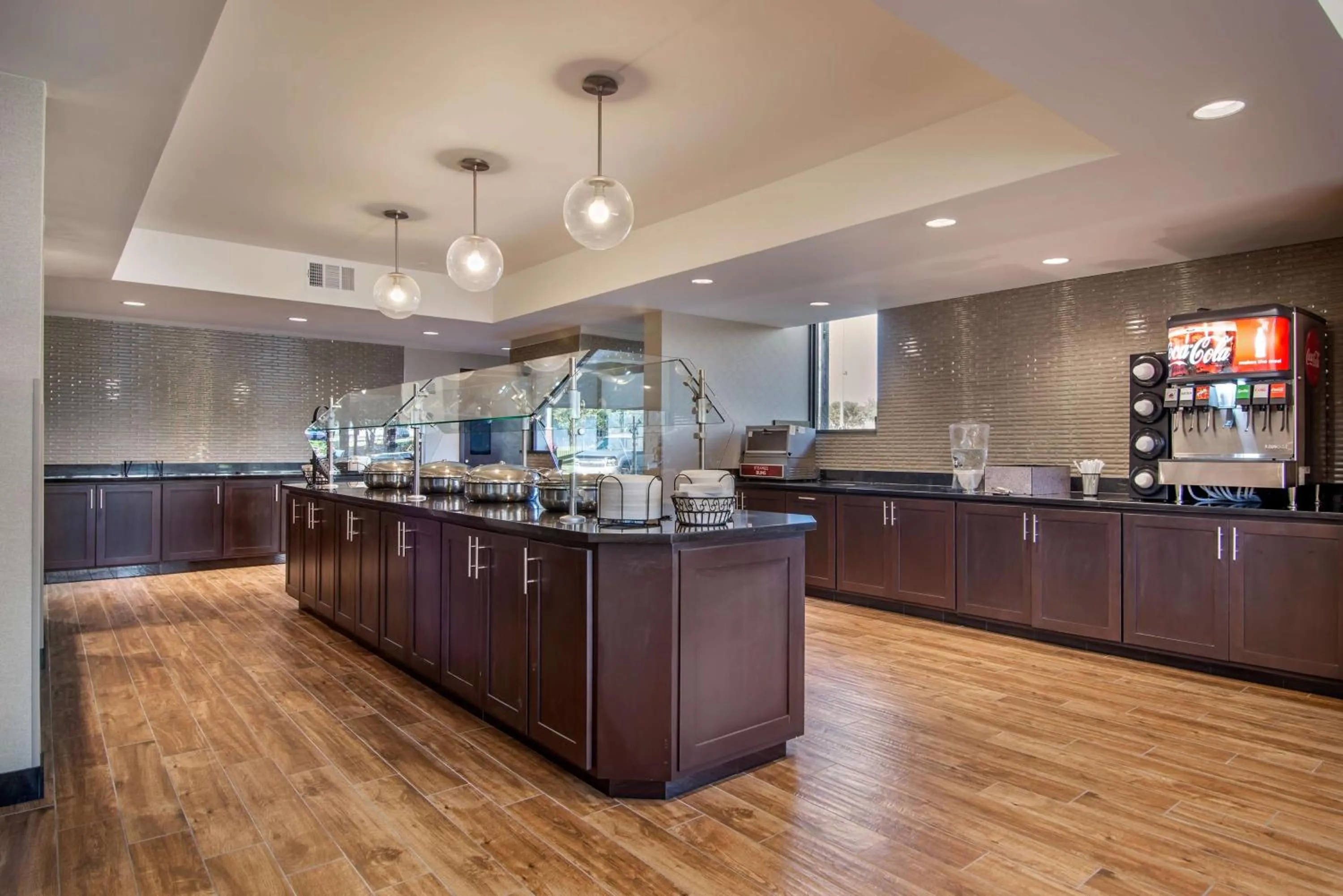 Breakfast in Drury Inn & Suites Atlanta Airport