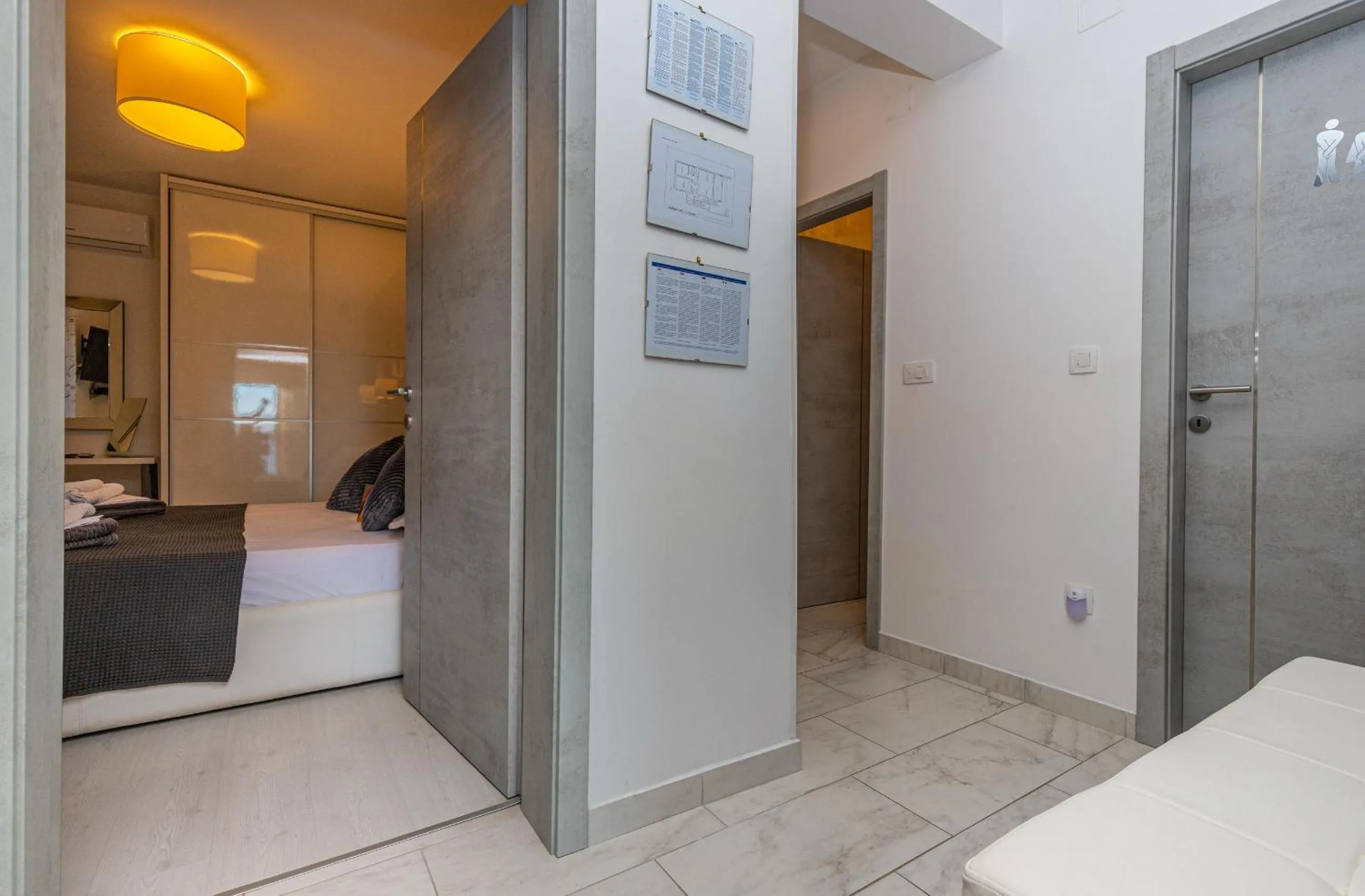 Bed in Apartment Rippl II