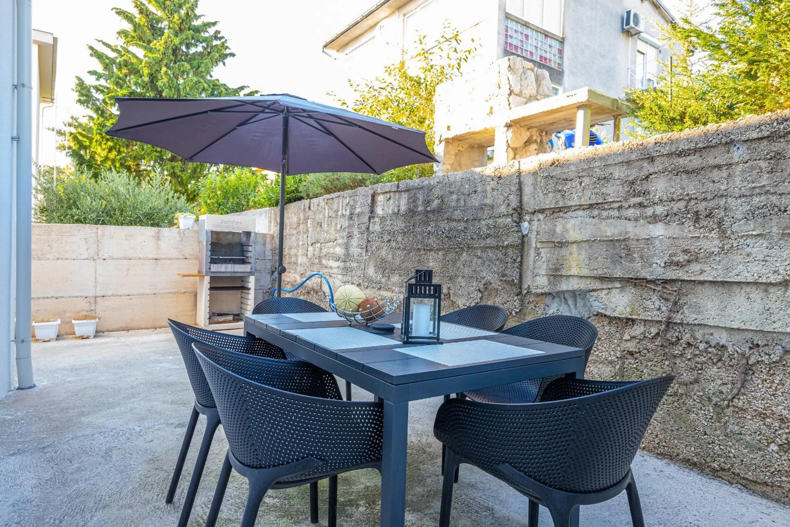 Day in Apartment Rippl II