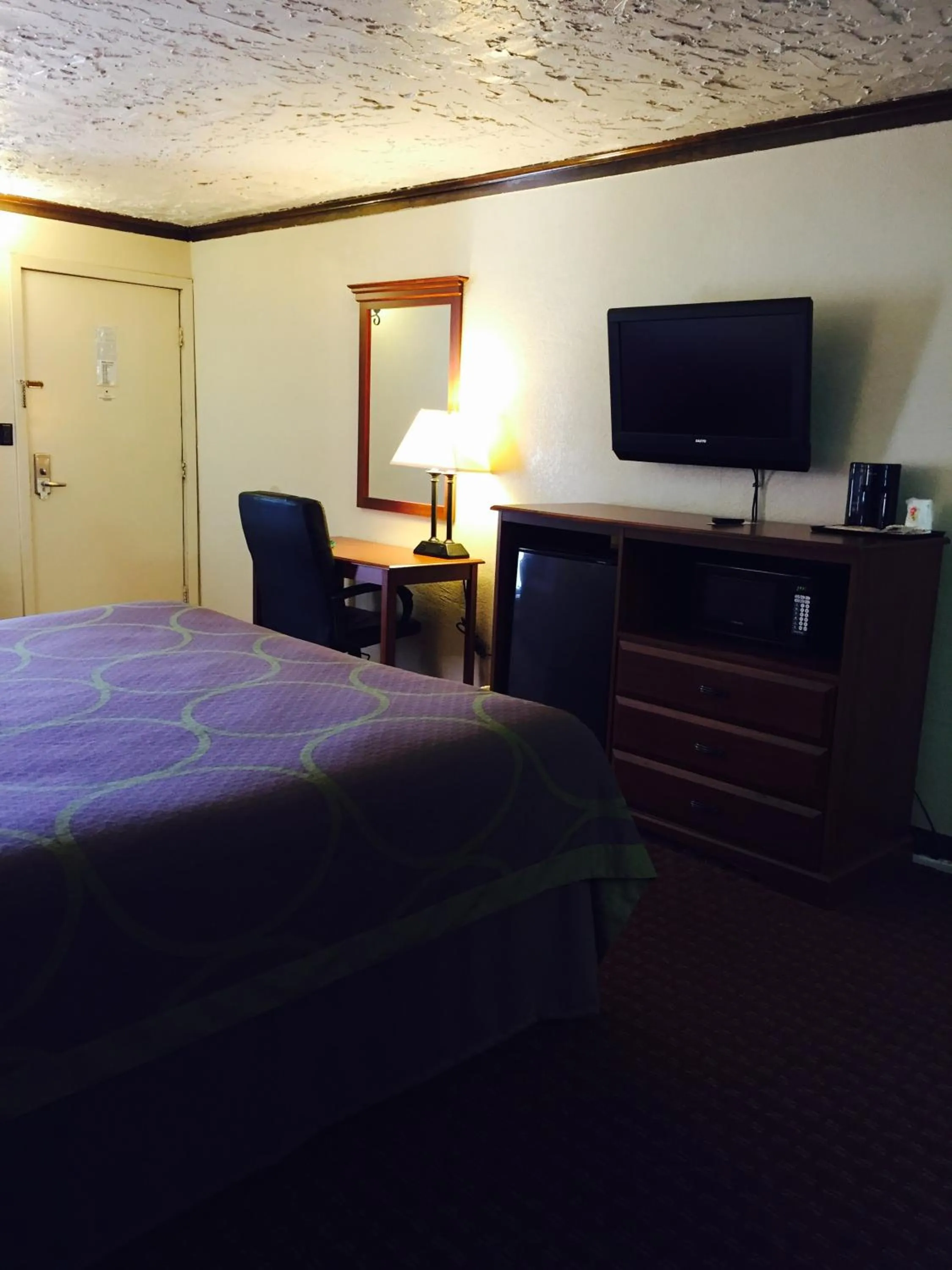 Bed in Super 8 by Wyndham Enid