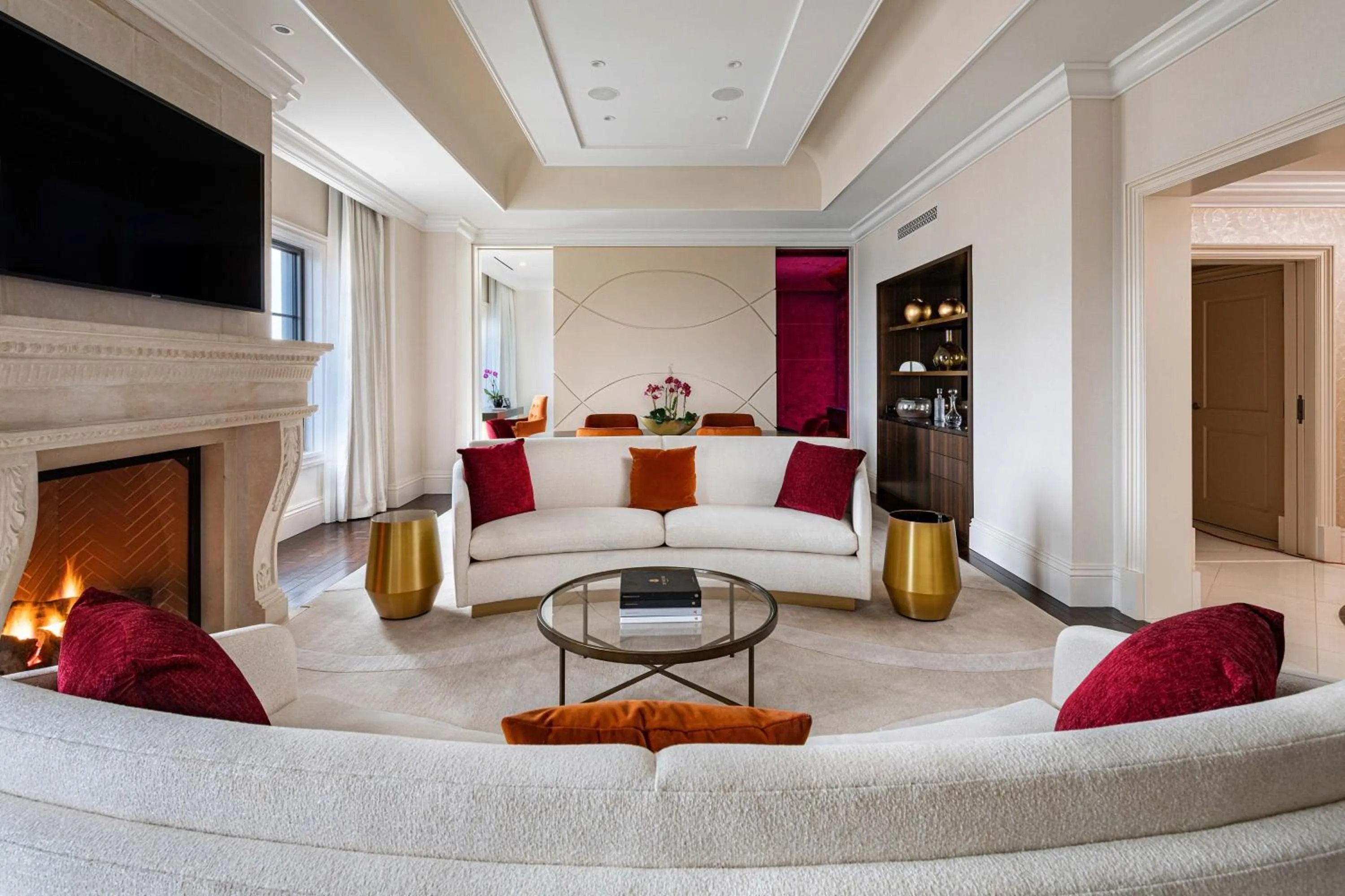 Living room in The St. Regis Atlanta