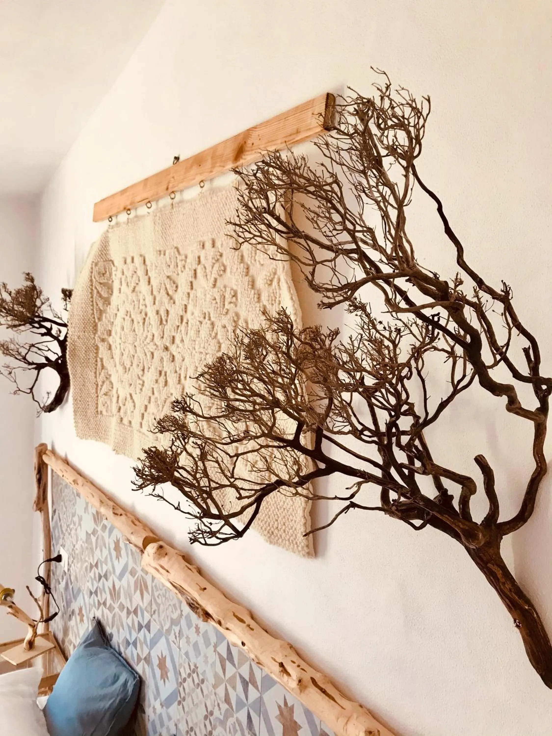 Decorative detail in I Ginepri