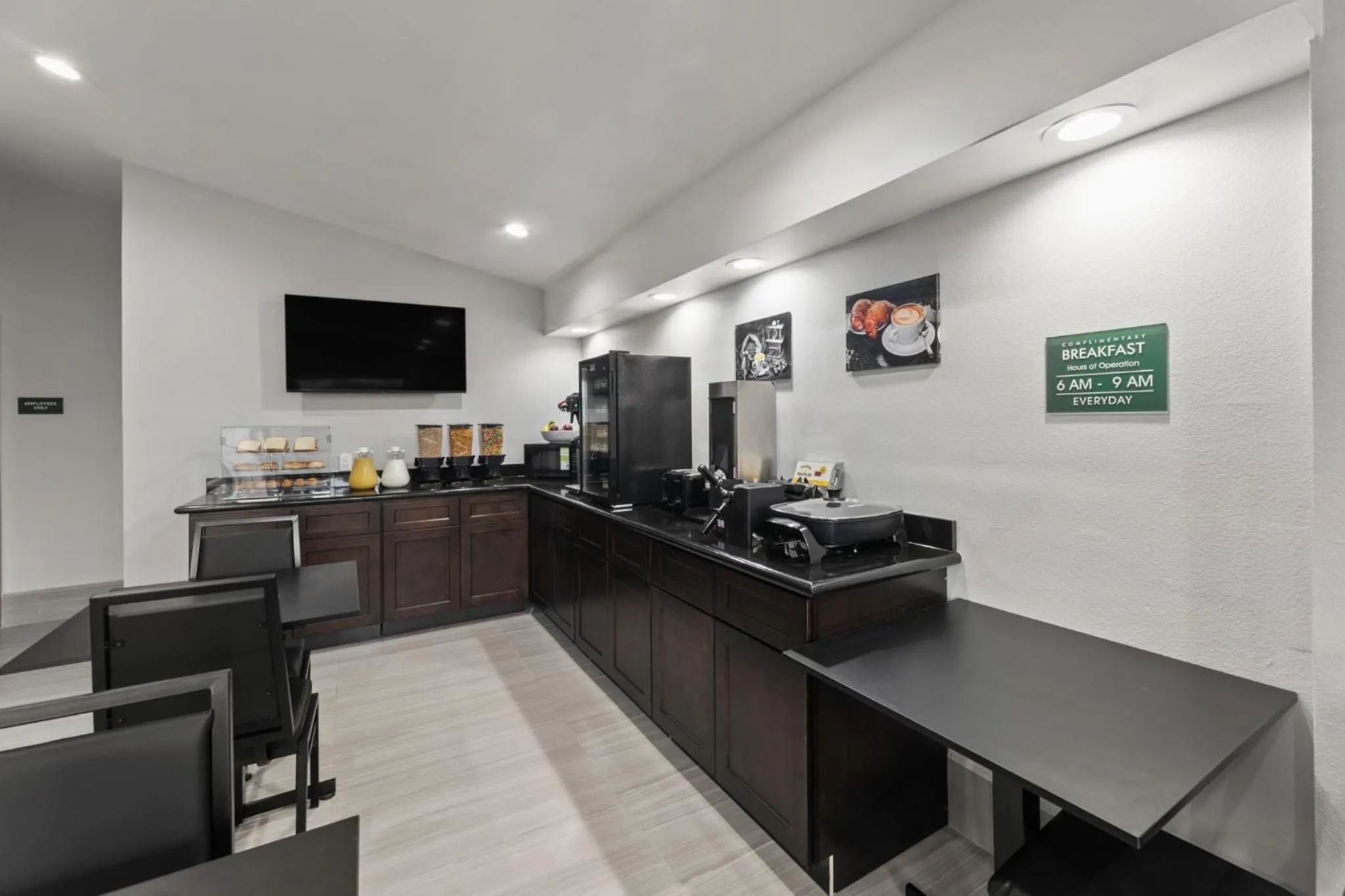 Breakfast in GuestHouse Extended Stay Laredo