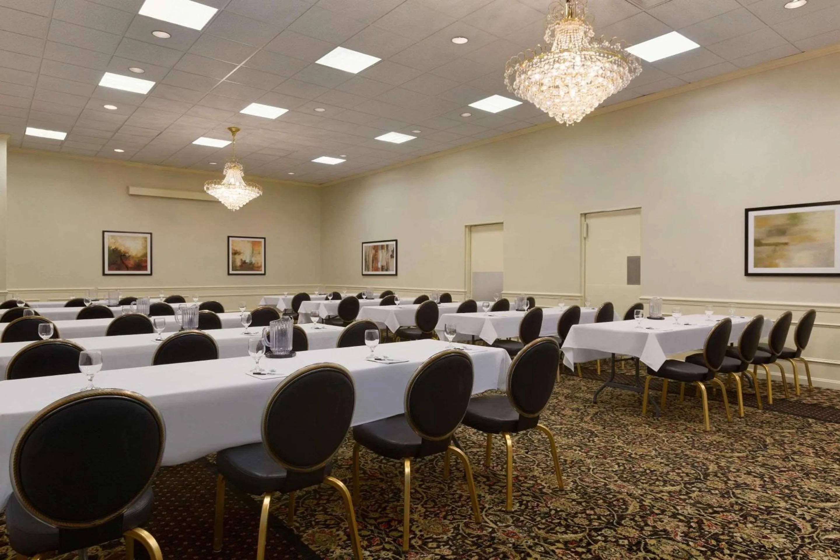 Meeting/conference room in Park Inn By Radisson Sharon