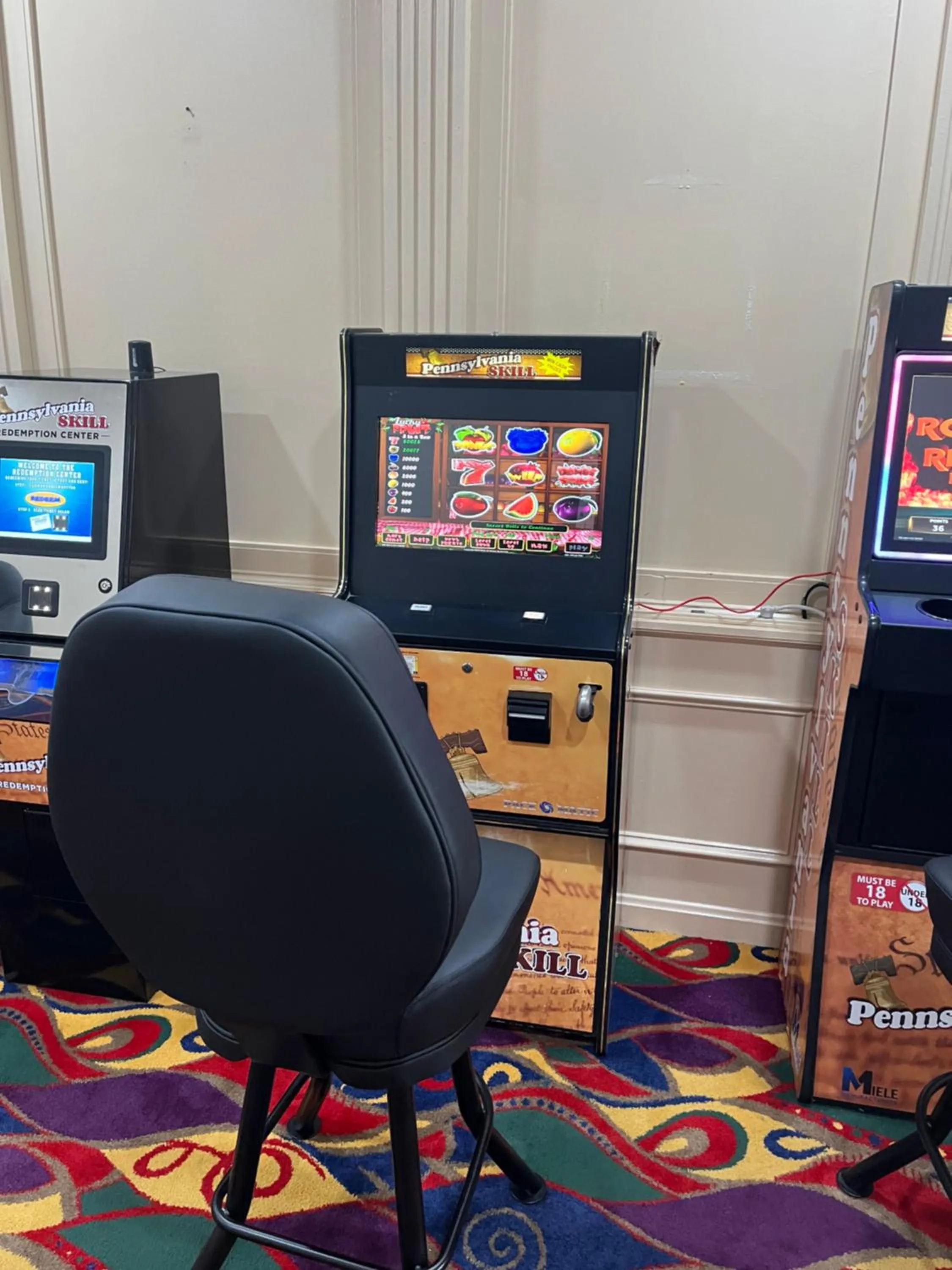 Game Room in Park Inn By Radisson Sharon