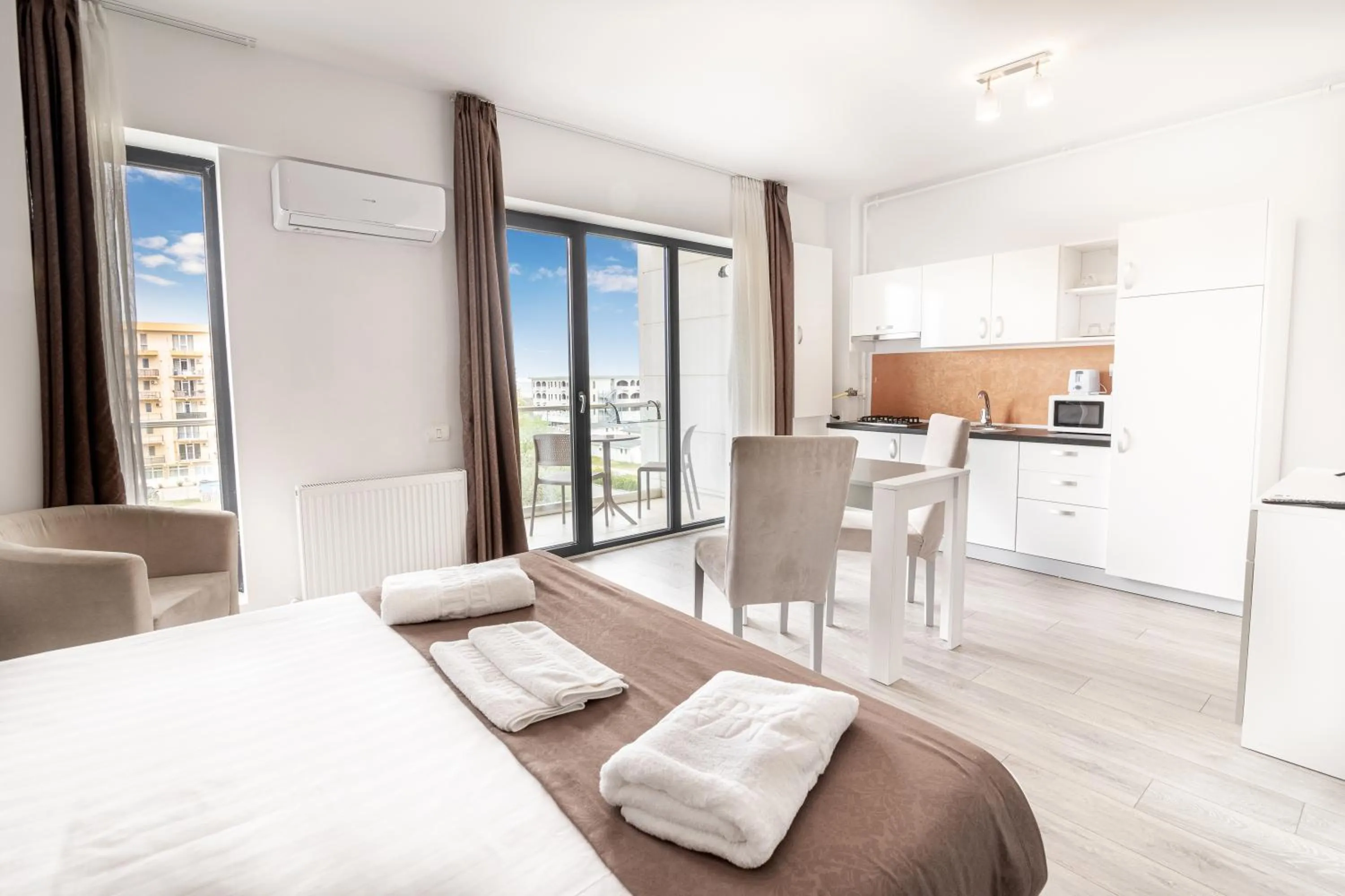 Bed in Miramare Residence Aparthotel