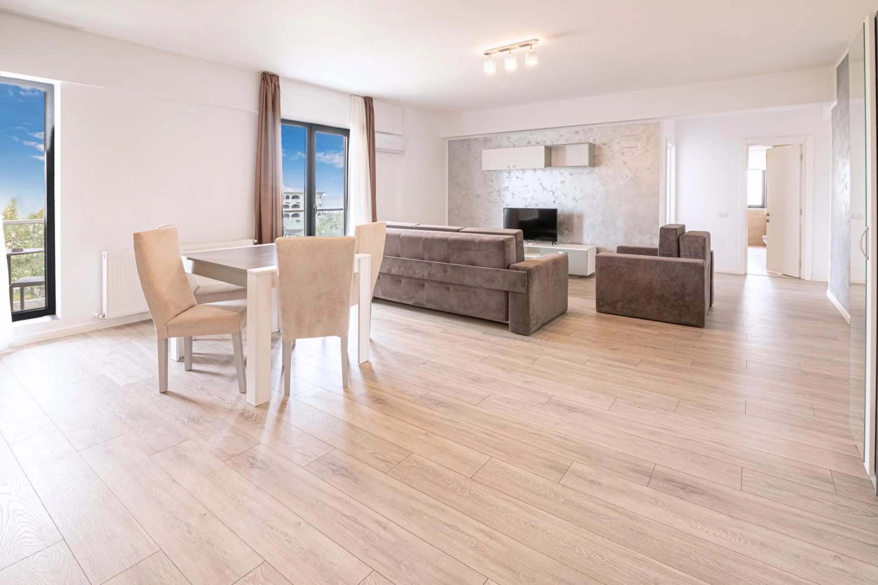 TV and multimedia in Miramare Residence Aparthotel