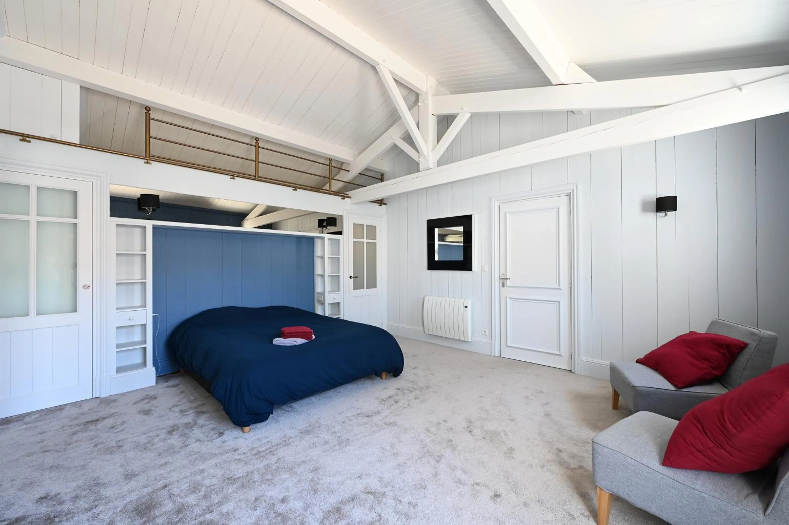 Bed in Villa Mer 4 Etoiles - 90 M de la mer Sea and Mountain Pleasure