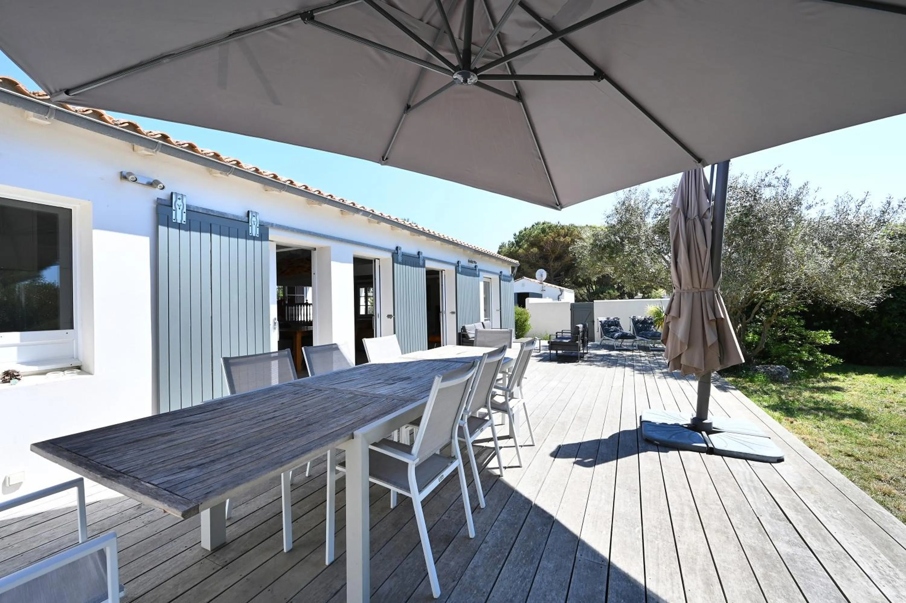 Property building in Villa Mer 4 Etoiles - 90 M de la mer Sea and Mountain Pleasure