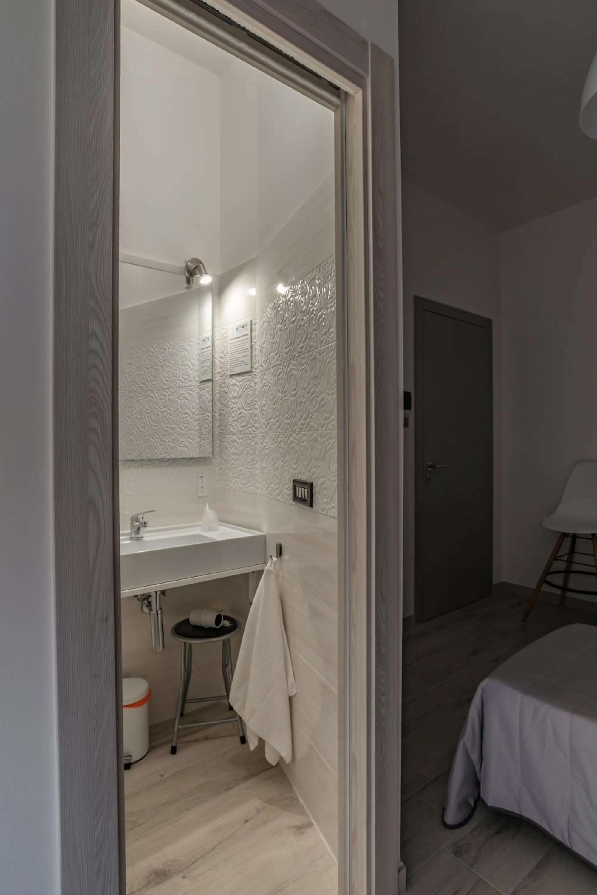 Bathroom, Bed in Benvenuti in puglia