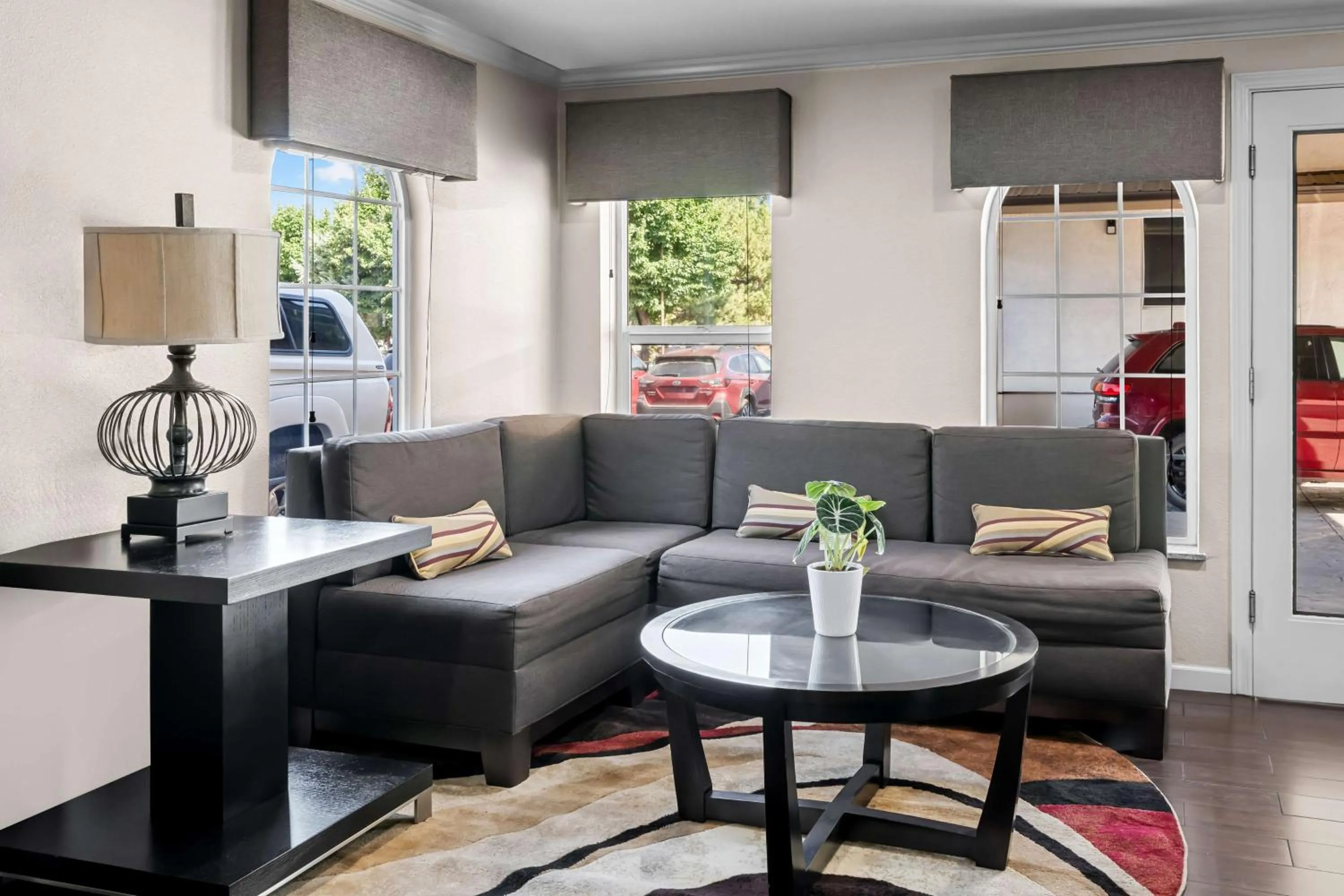 Lobby or reception in Best Western Skyline Motor Lodge