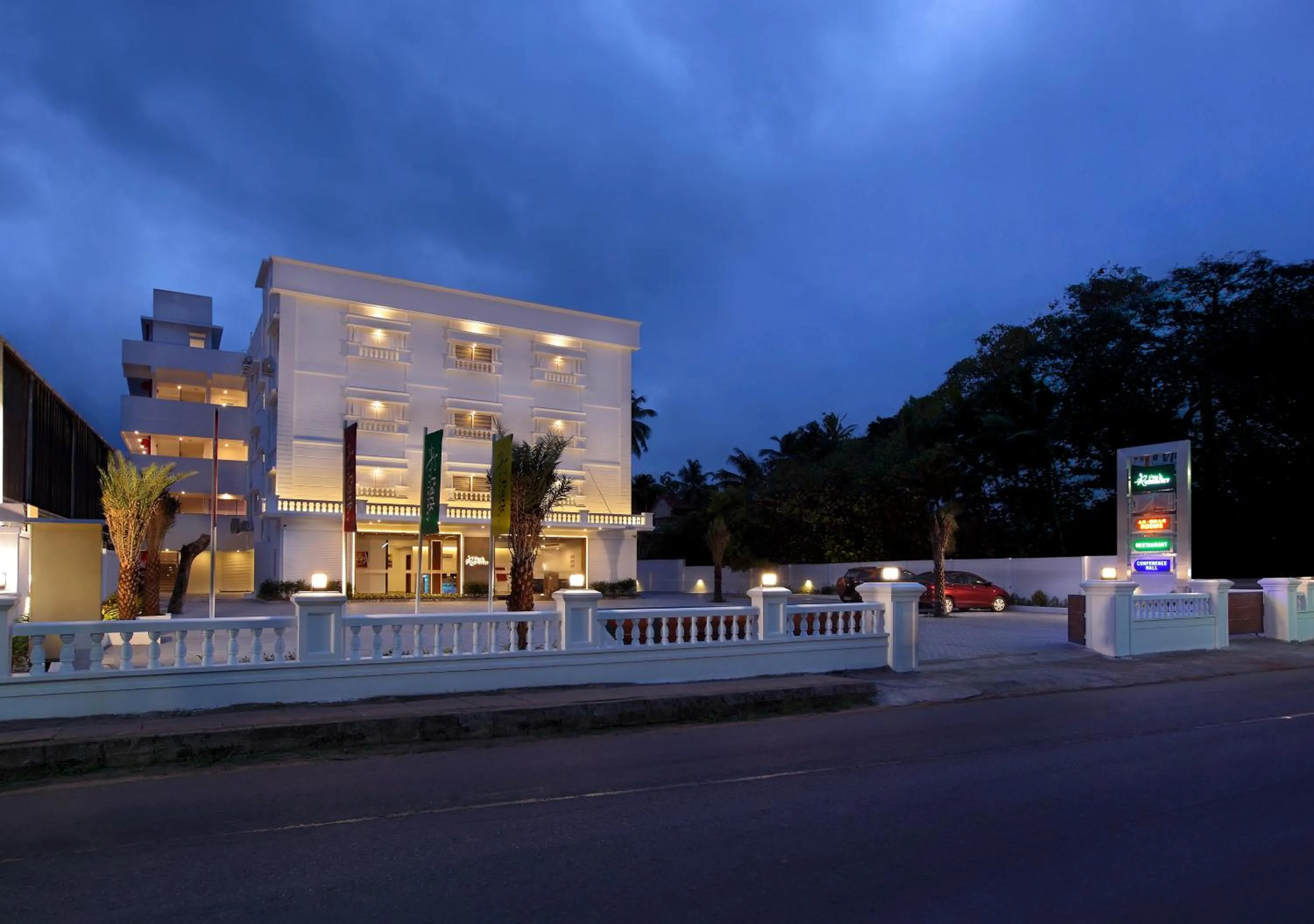 Property building in Hotel Park Residency Thrissur
