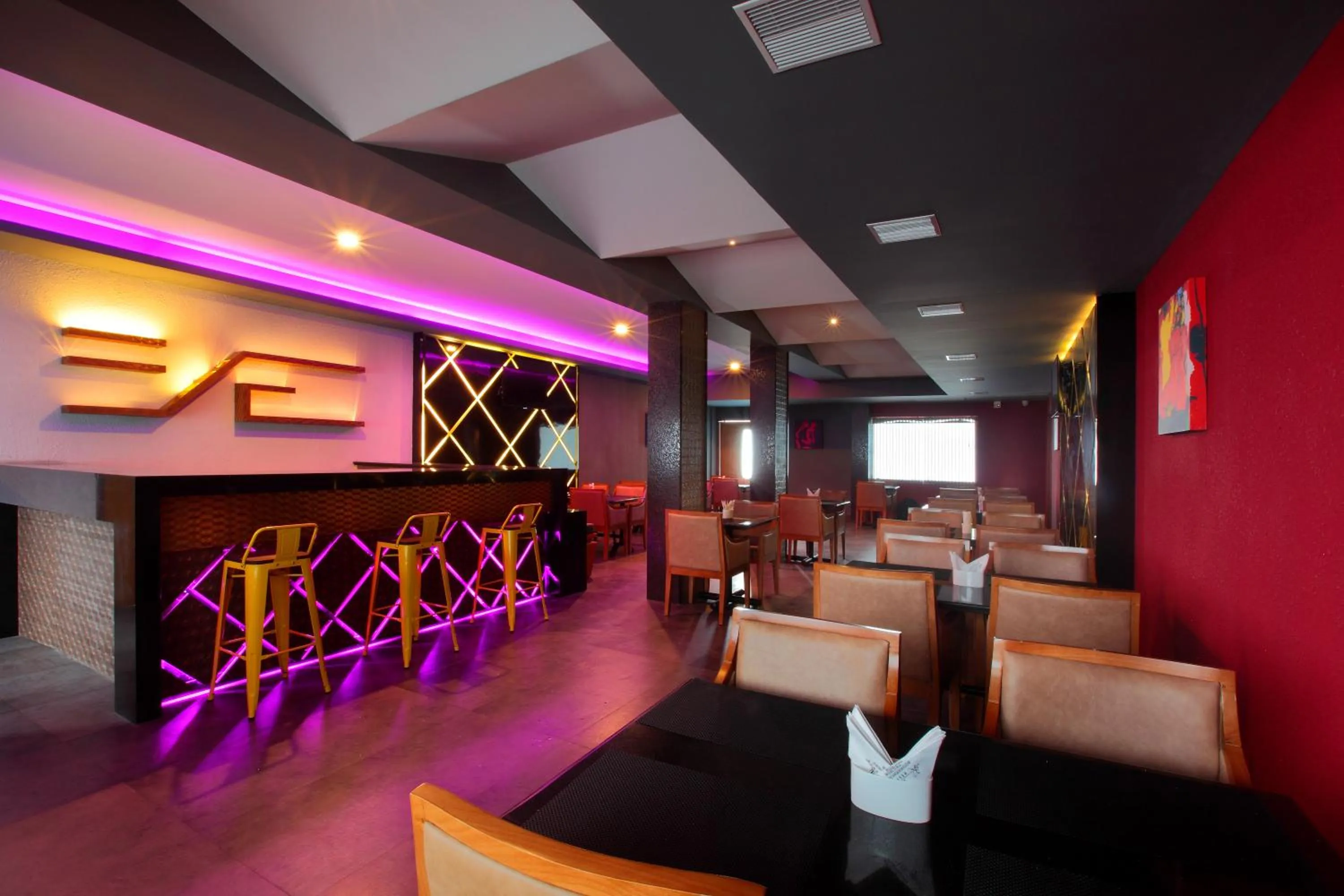 Restaurant/places to eat in Hotel Park Residency Thrissur