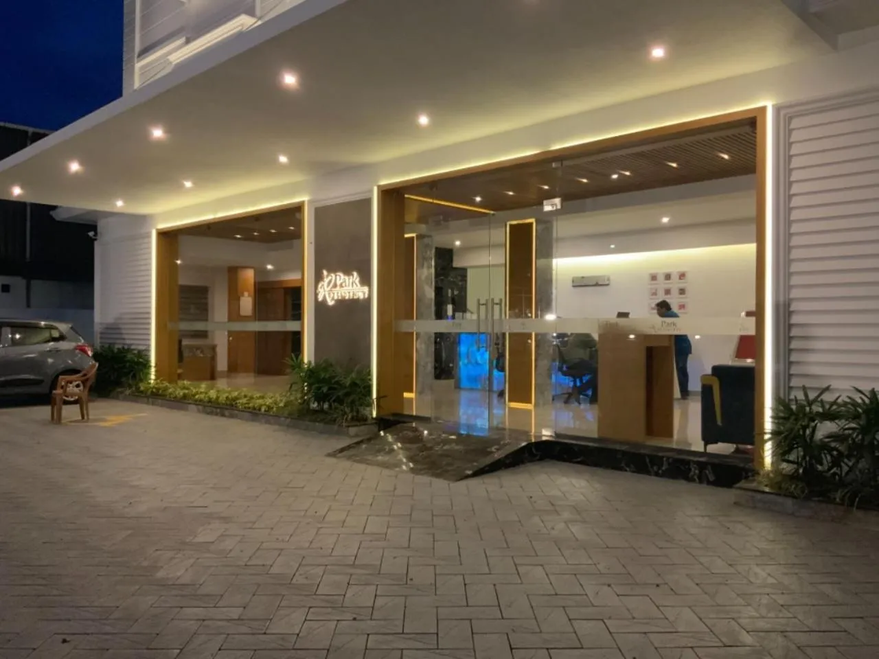 Facade/entrance in Hotel Park Residency Thrissur