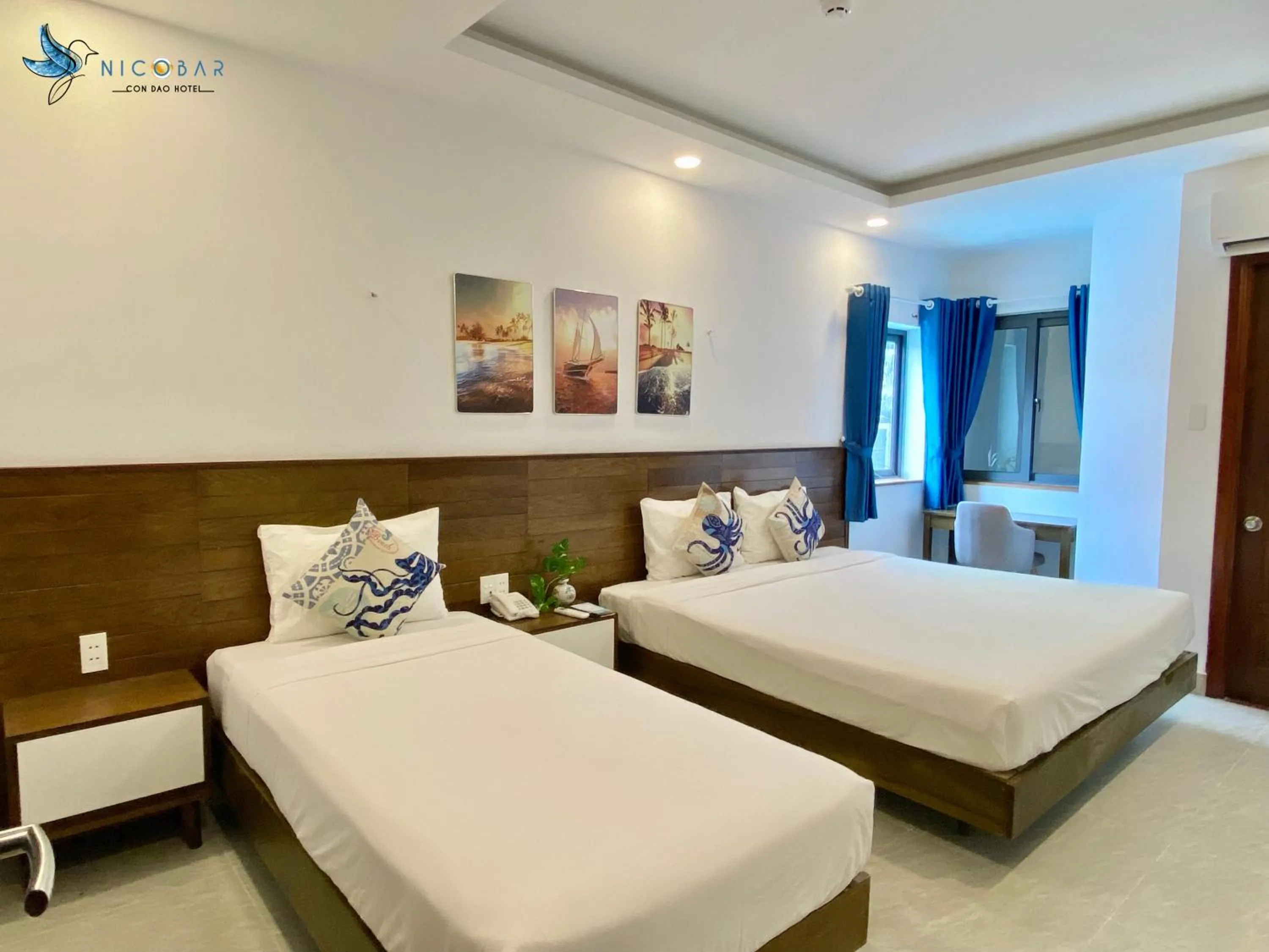 Bed in Nicobar Con Dao Hotel