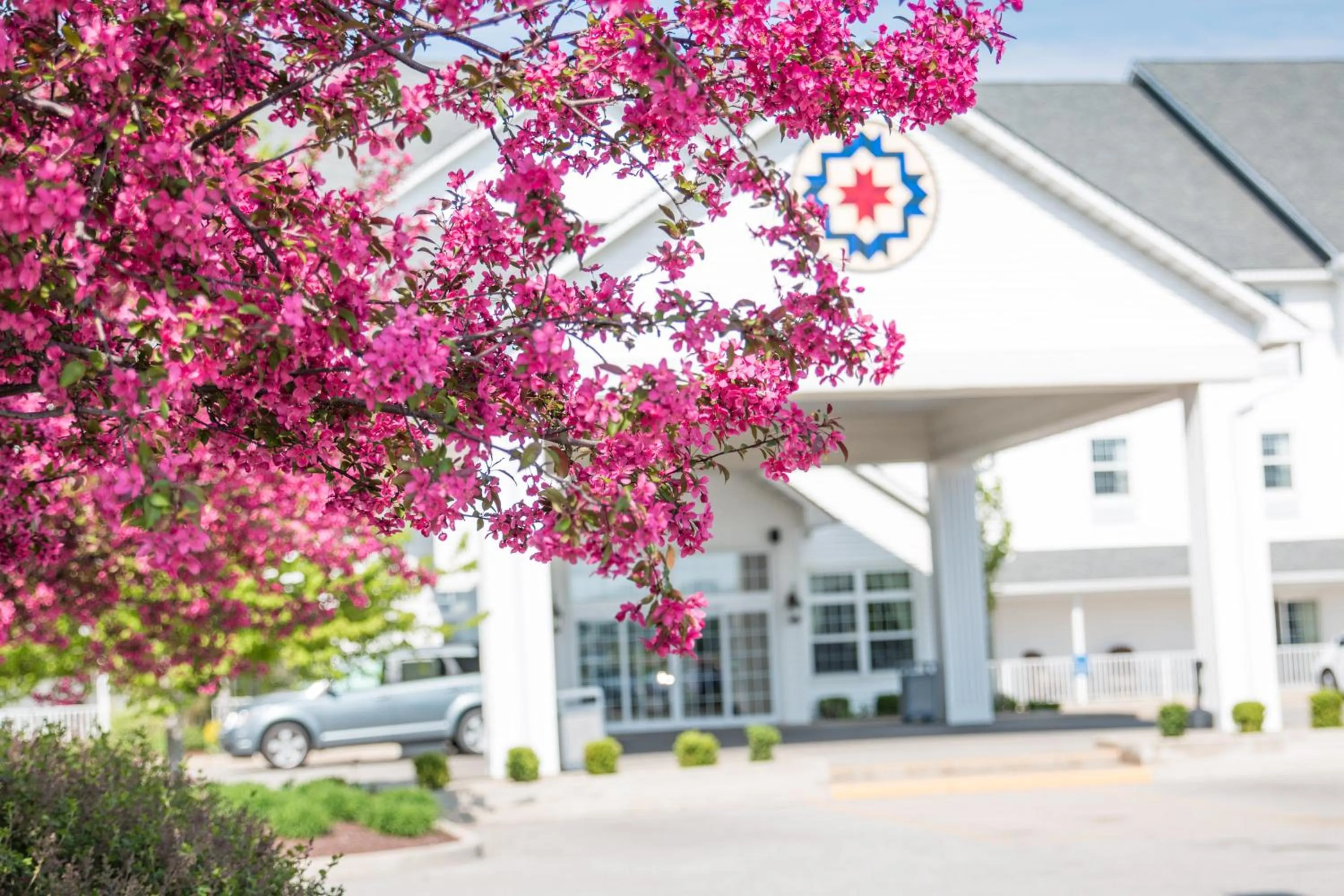 Decorative detail in Blue Gate Garden Inn