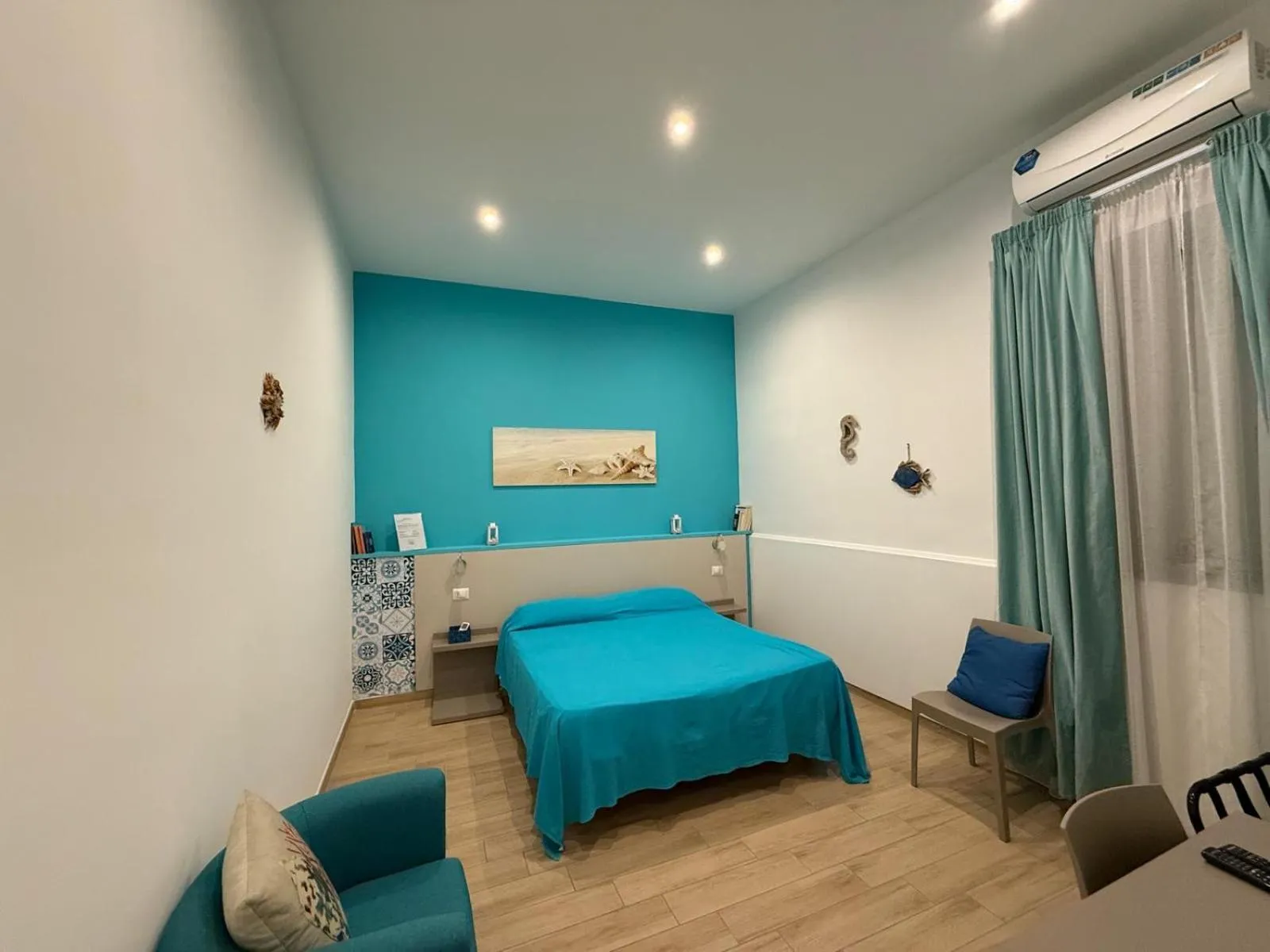 Bed in B&B Marina di Naxos