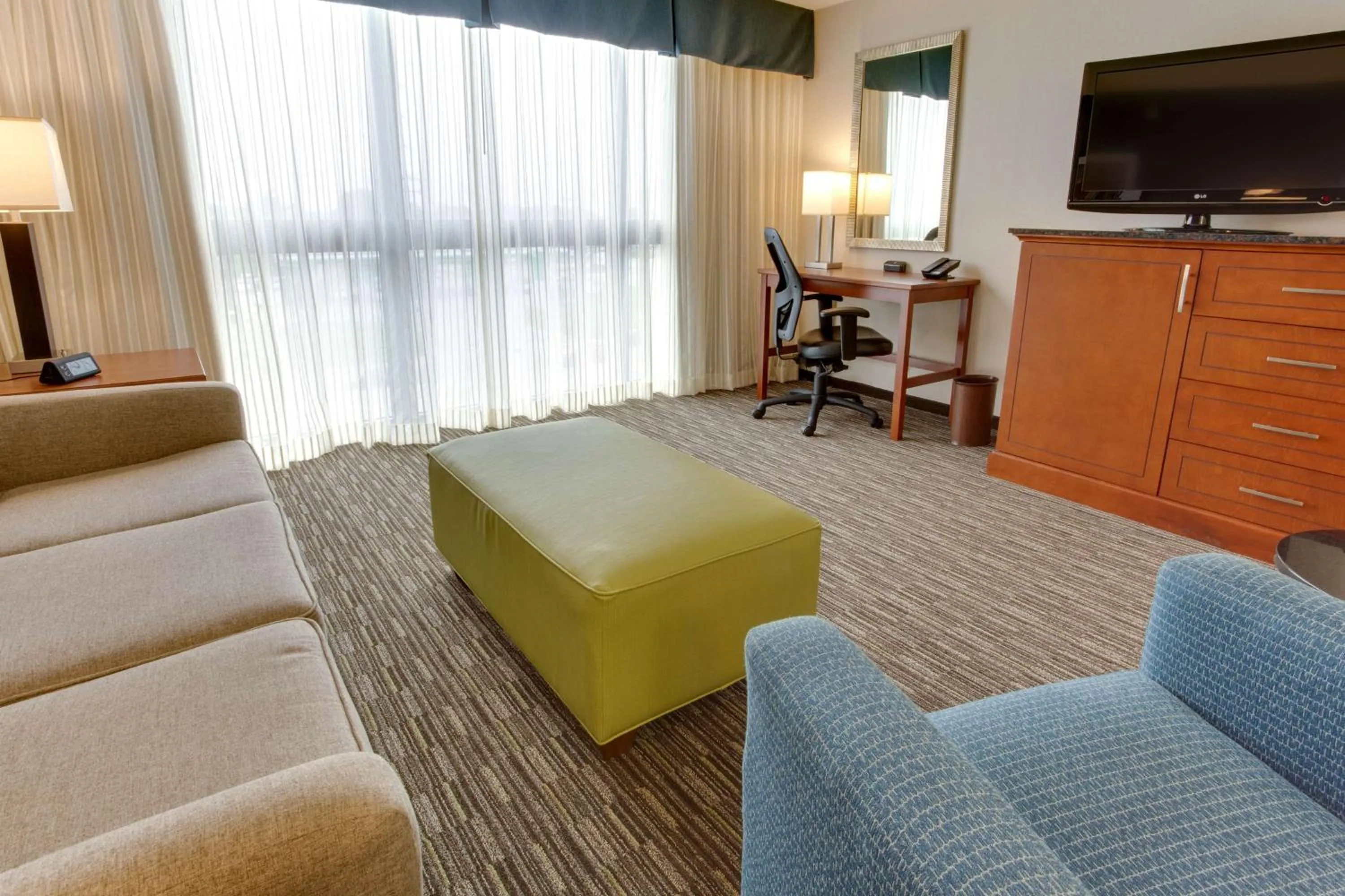 Photo of the whole room in Drury Inn & Suites Nashville Airport