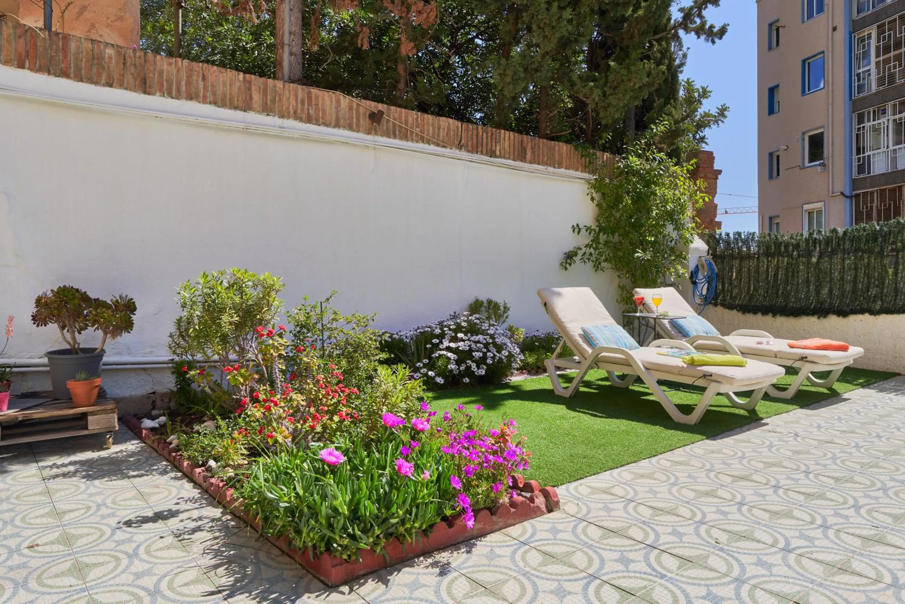 Villa Rosita Suites en Playa de la Malagueta con terraza