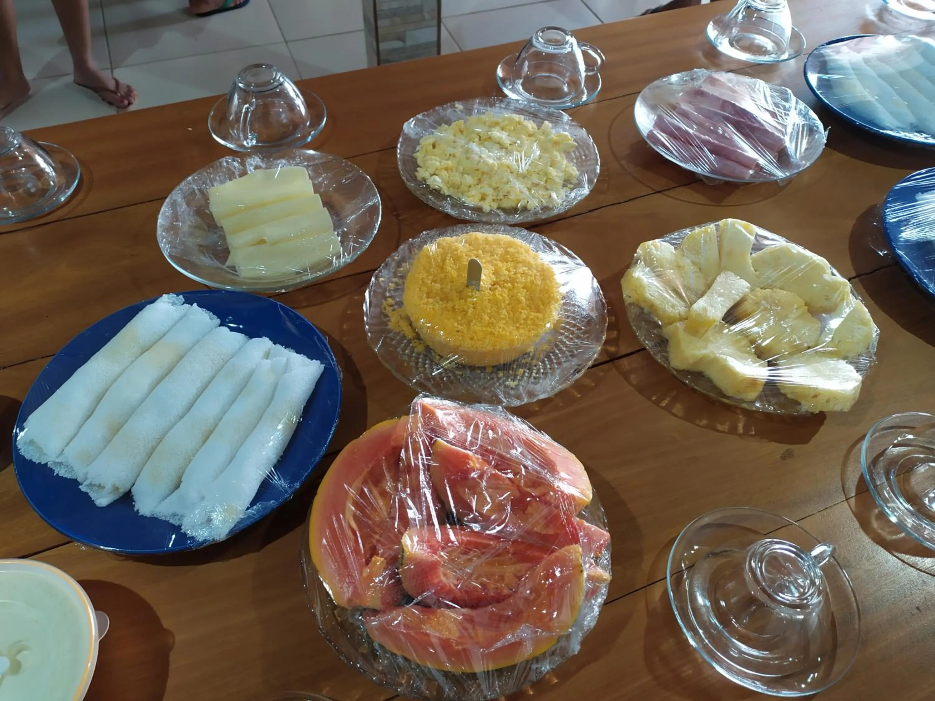 Buffet breakfast in Pousada Barreirinhas House