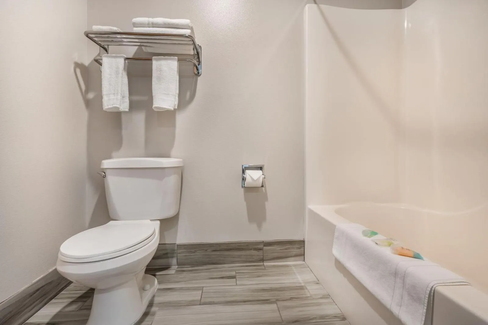 Colstrip Inn & Suites