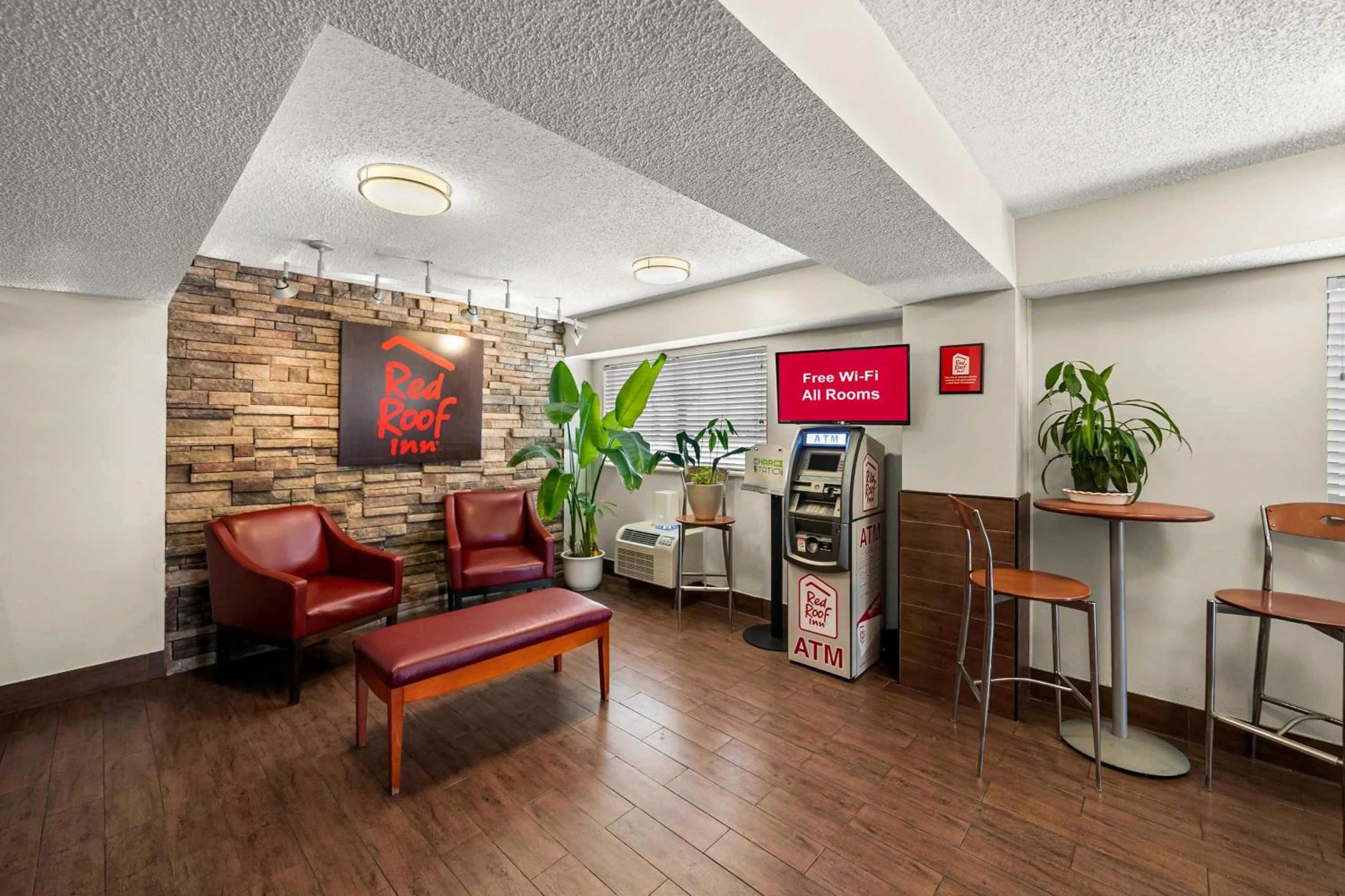 Lobby or reception in Red Roof Inn Dallas - DFW Airport North