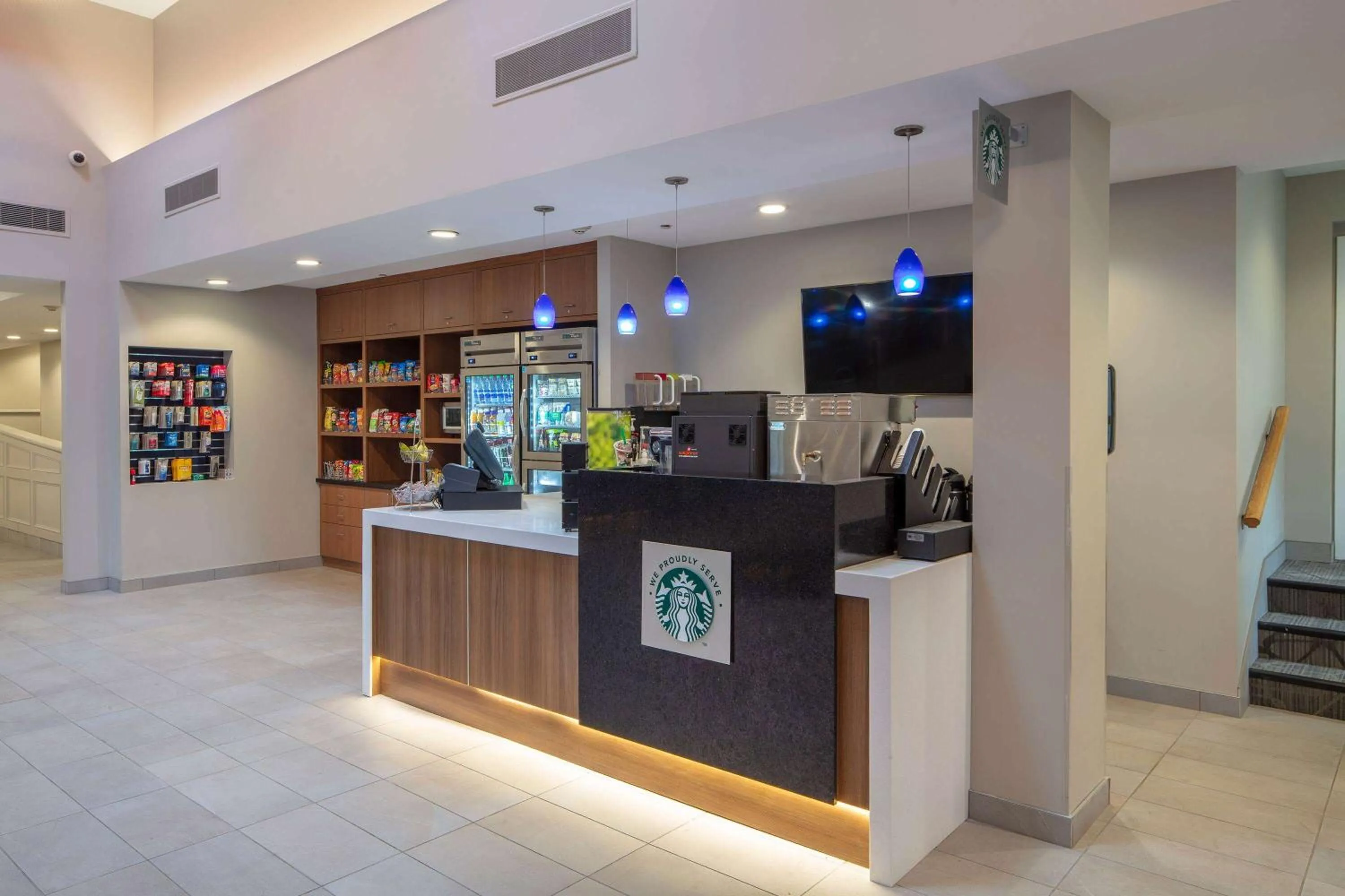 Lobby or reception in Collegian Hotel & Suites, Trademark Collection by Wyndham