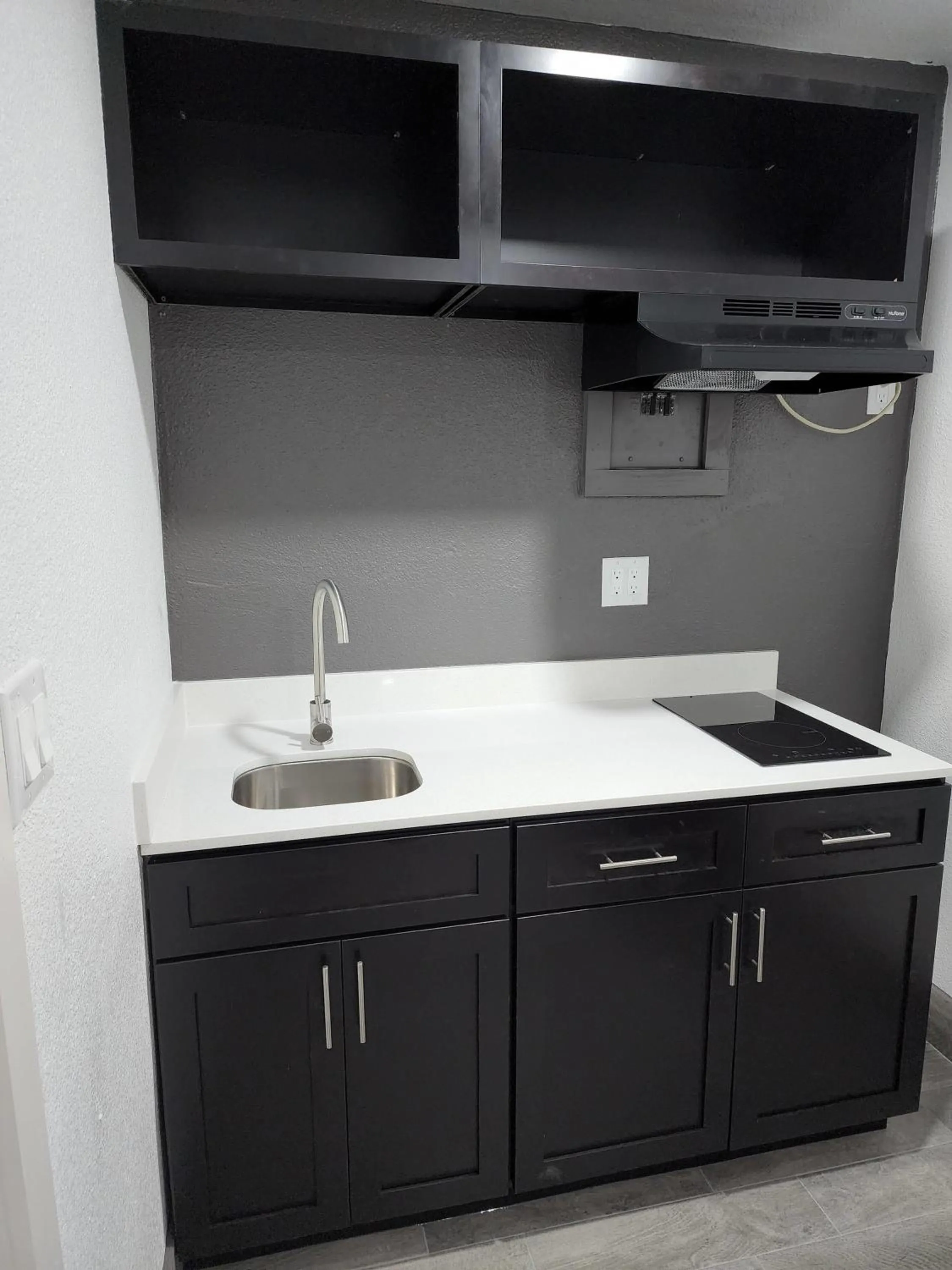 Bedroom in Rodeway Inn