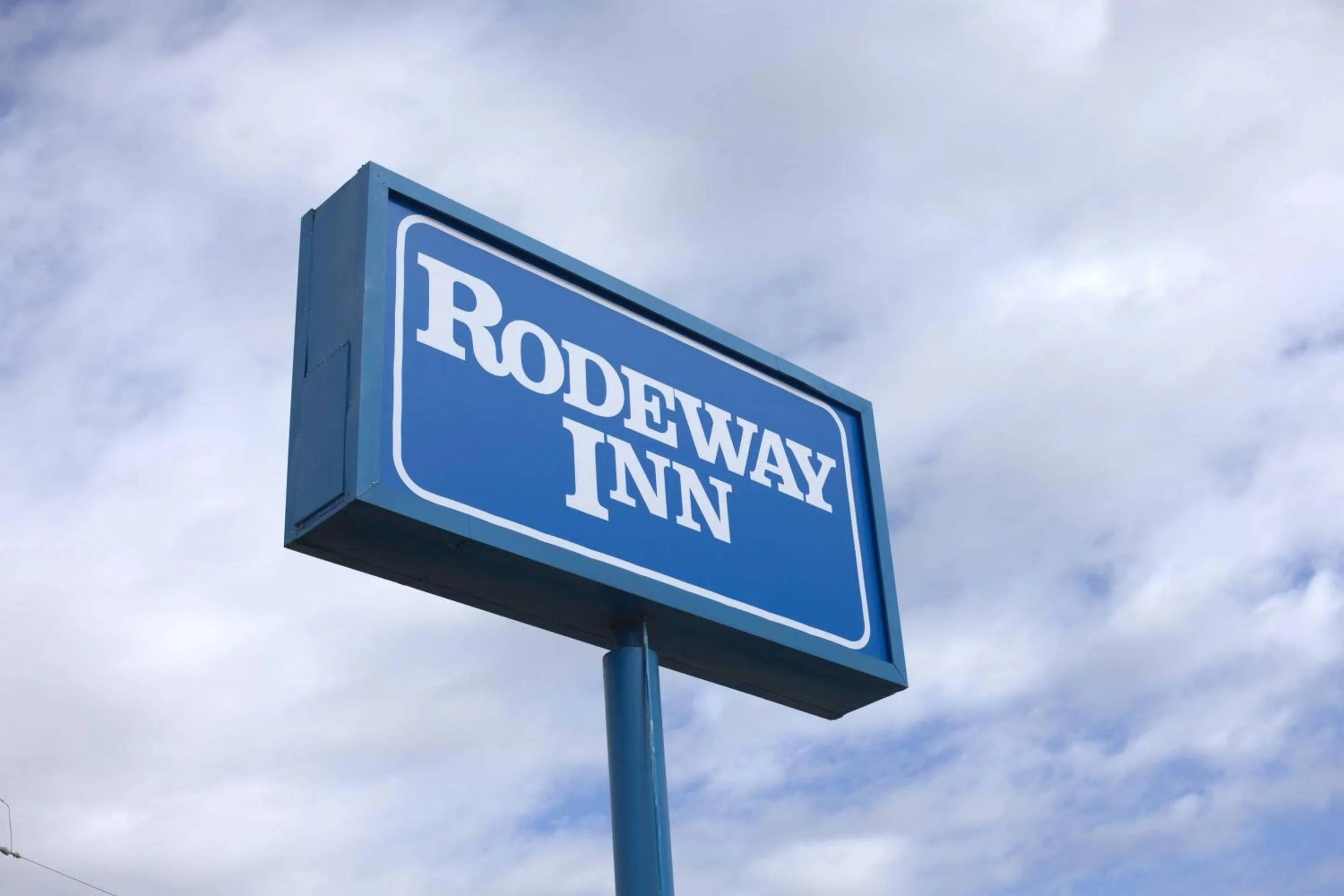 Property building in Rodeway Inn