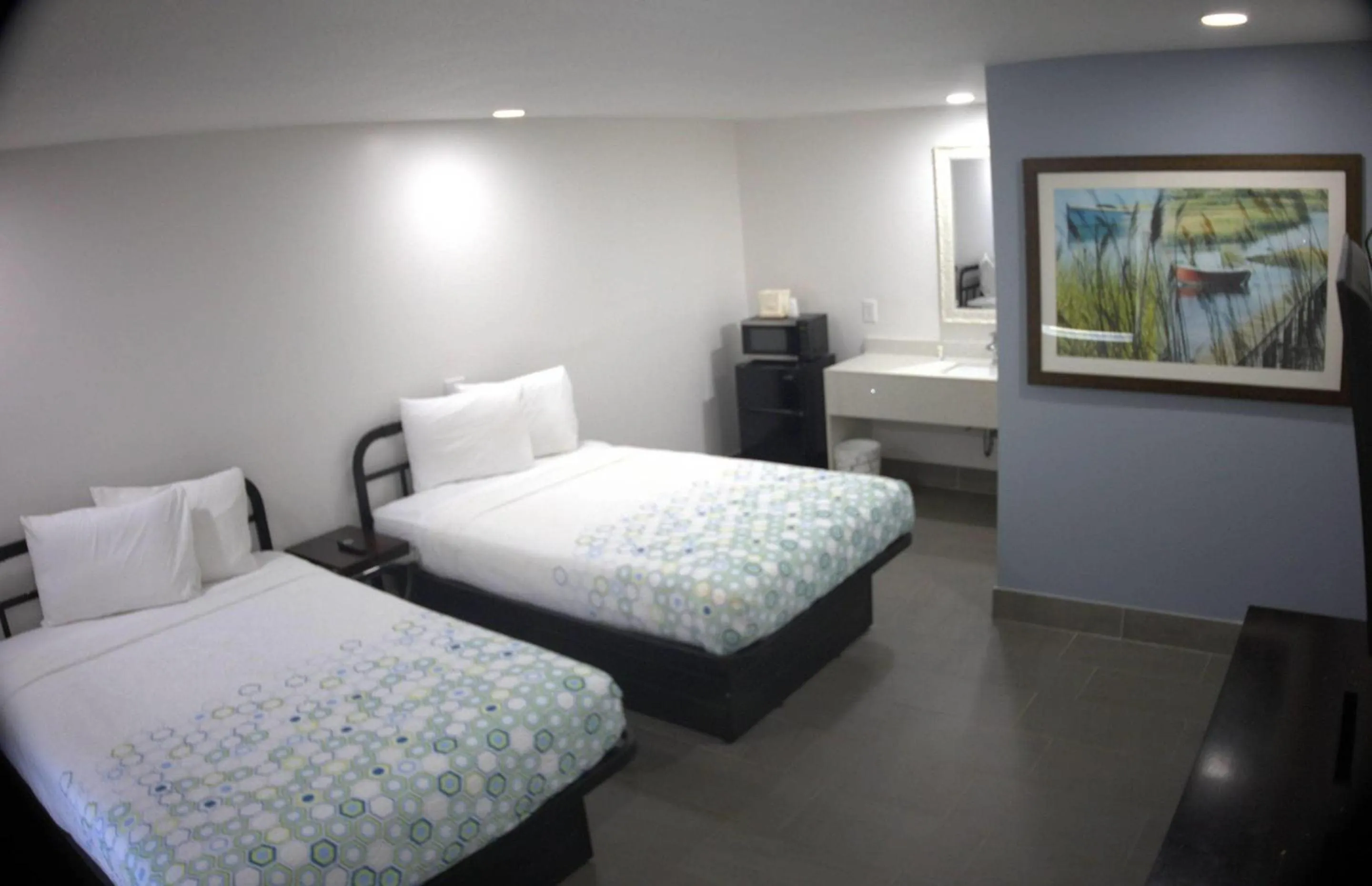 Bedroom, Bed in Rodeway Inn