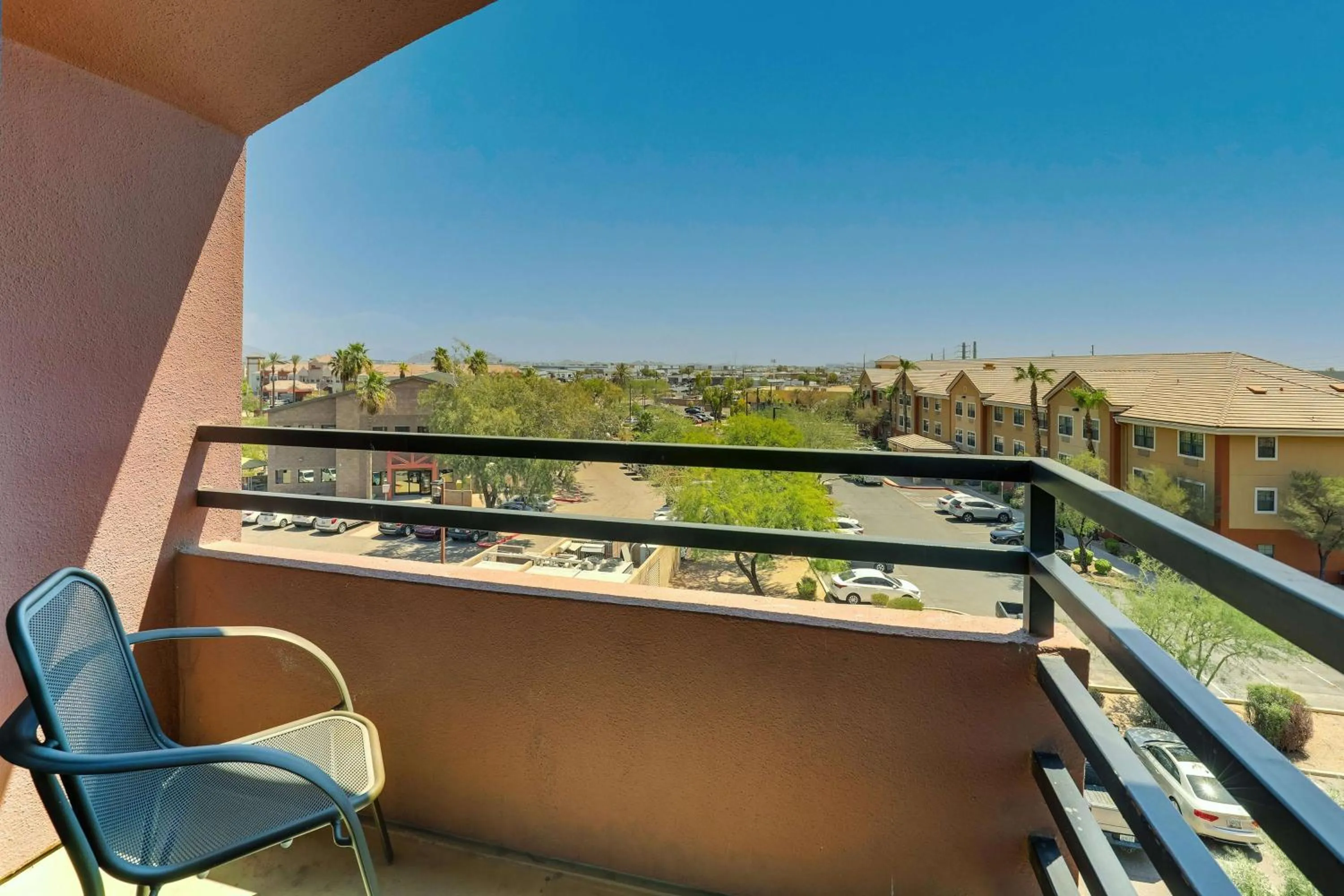 Bedroom in Drury Inn & Suites Phoenix Airport
