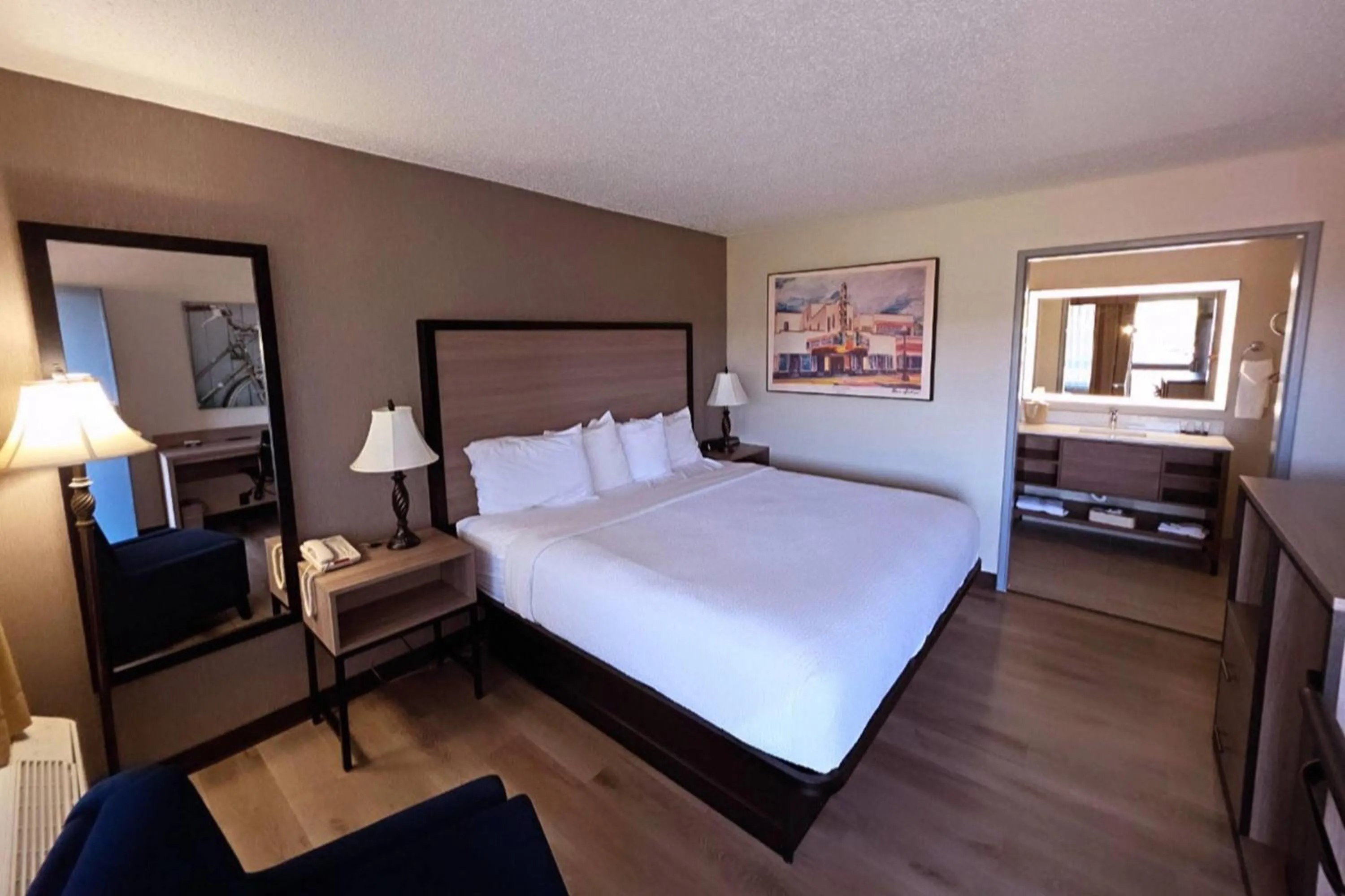 Photo of the whole room, Bed in Baymont by Wyndham Culpeper