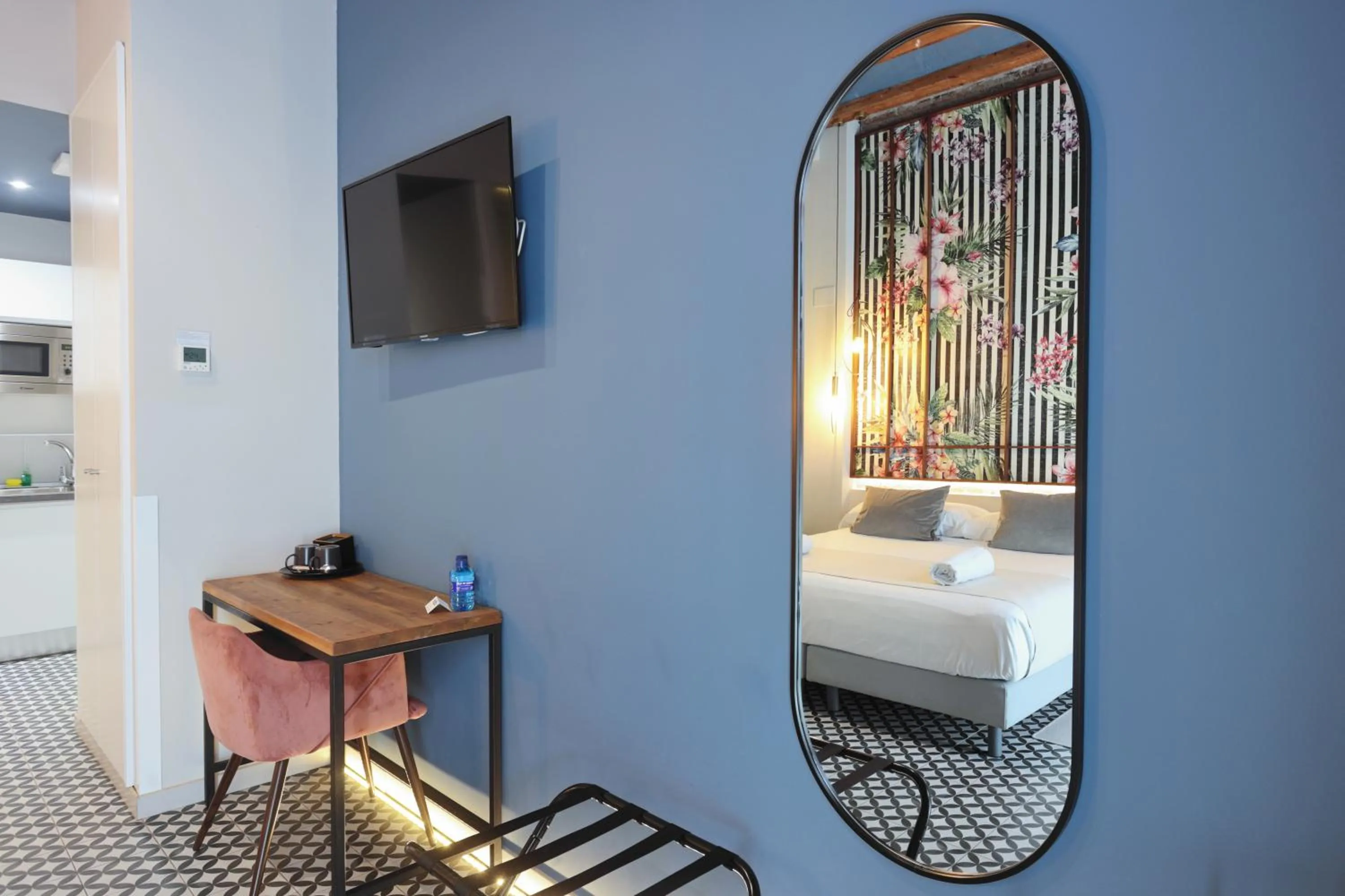 Bed in YOU & CO. Quart Boutique