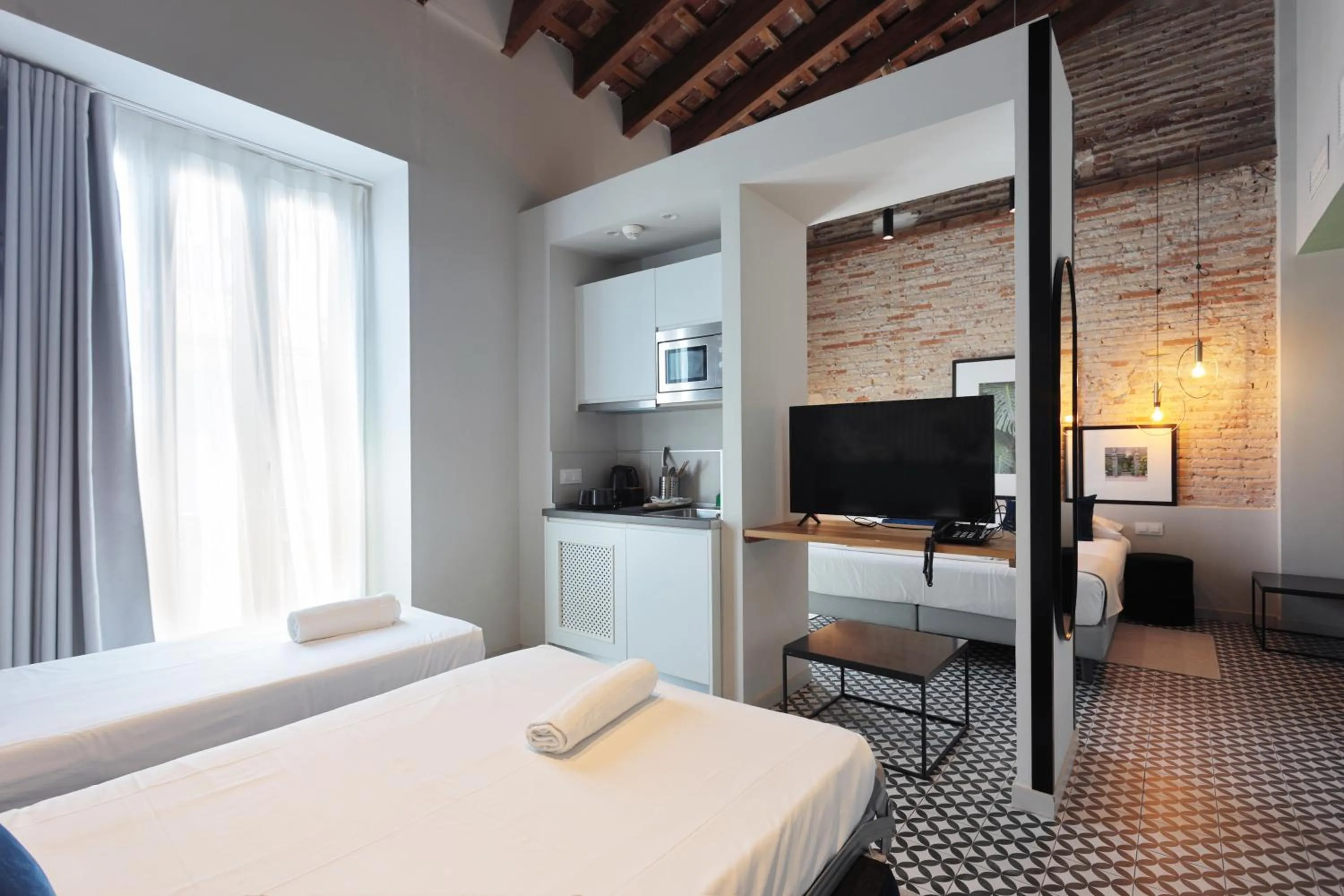 Bed in YOU & CO. Quart Boutique