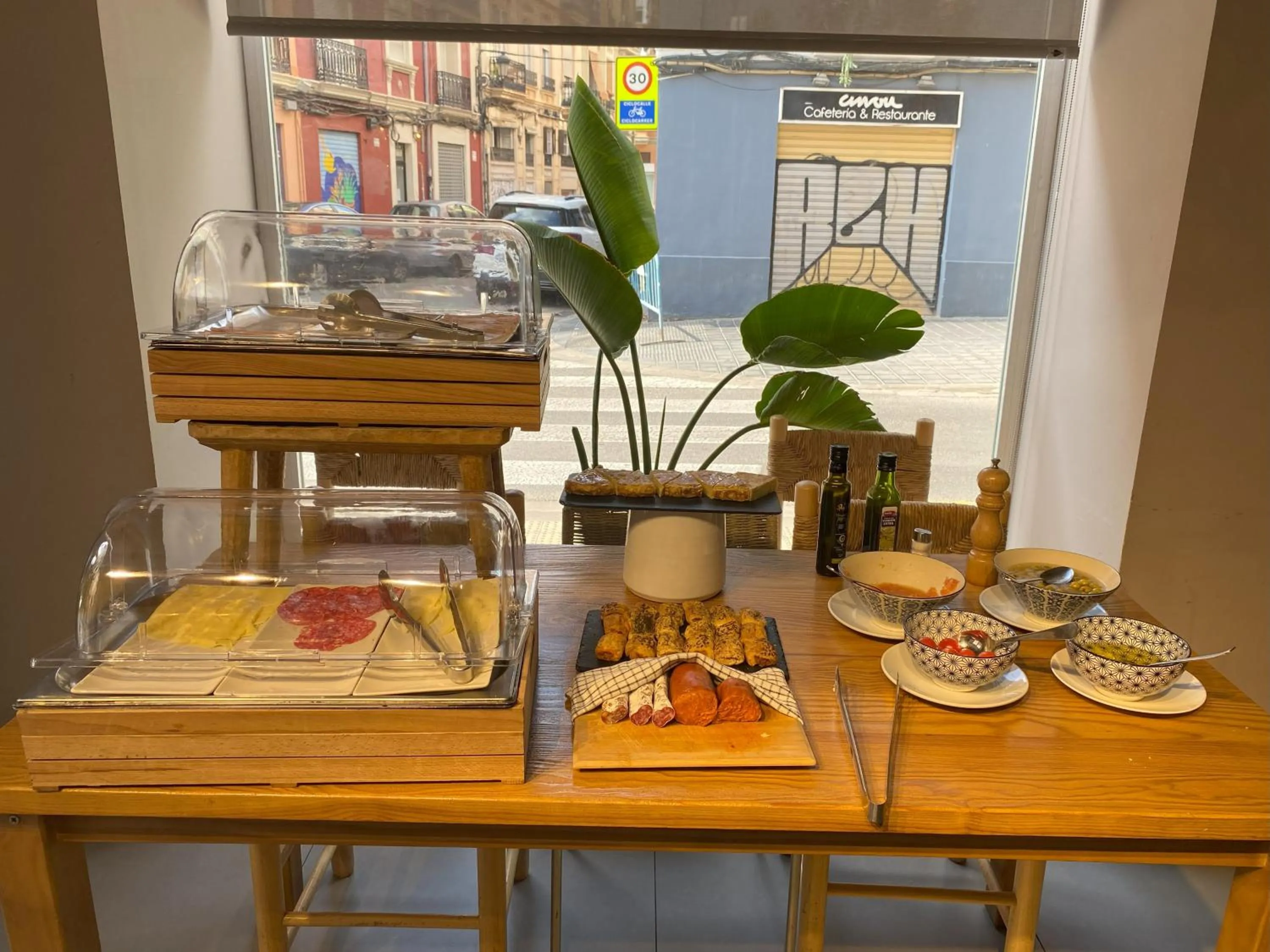 YOU & CO. Quart Boutique