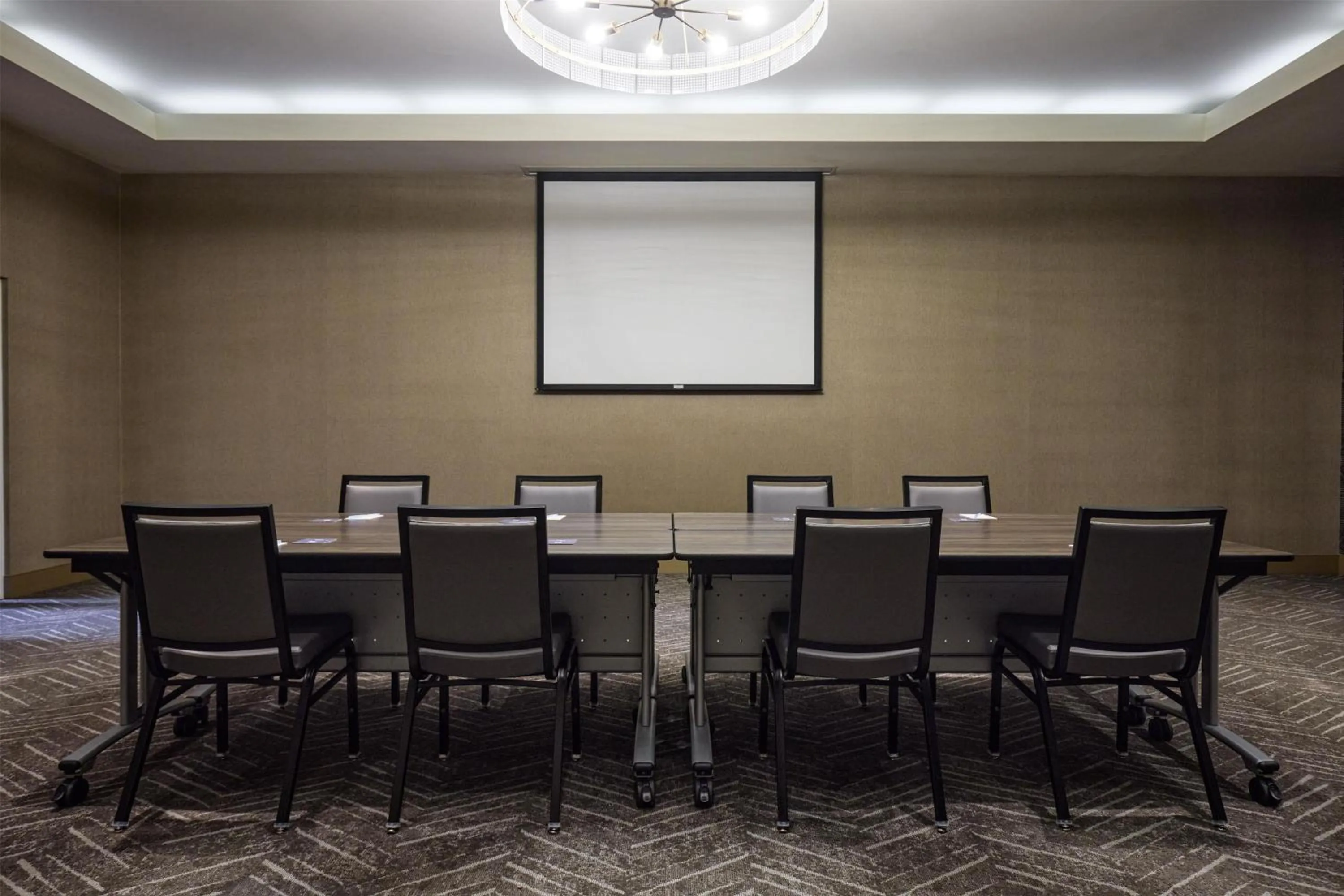 Meeting/conference room in Hyatt House Seattle Bellevue