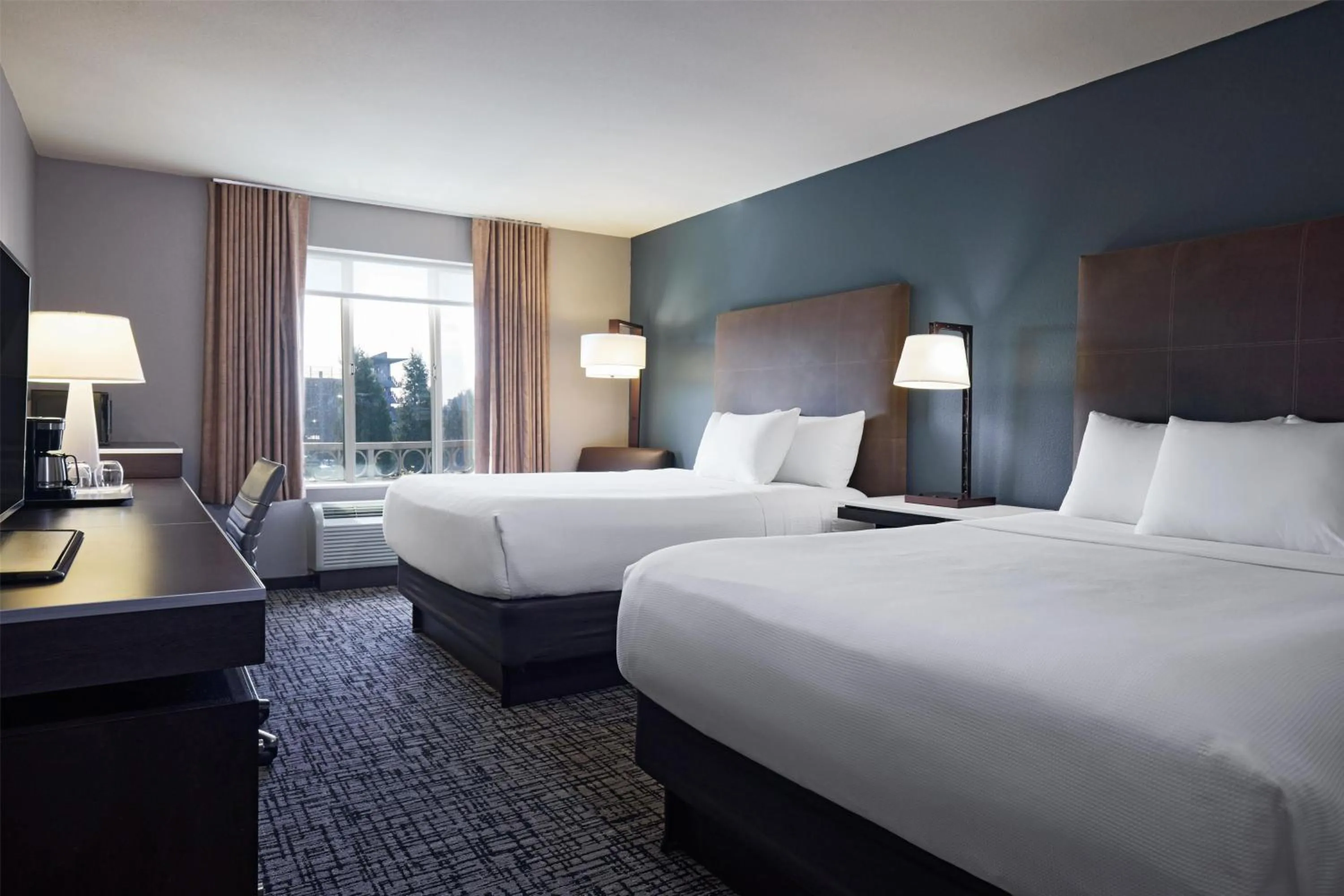 Bedroom, Bed in Hyatt House Seattle Bellevue