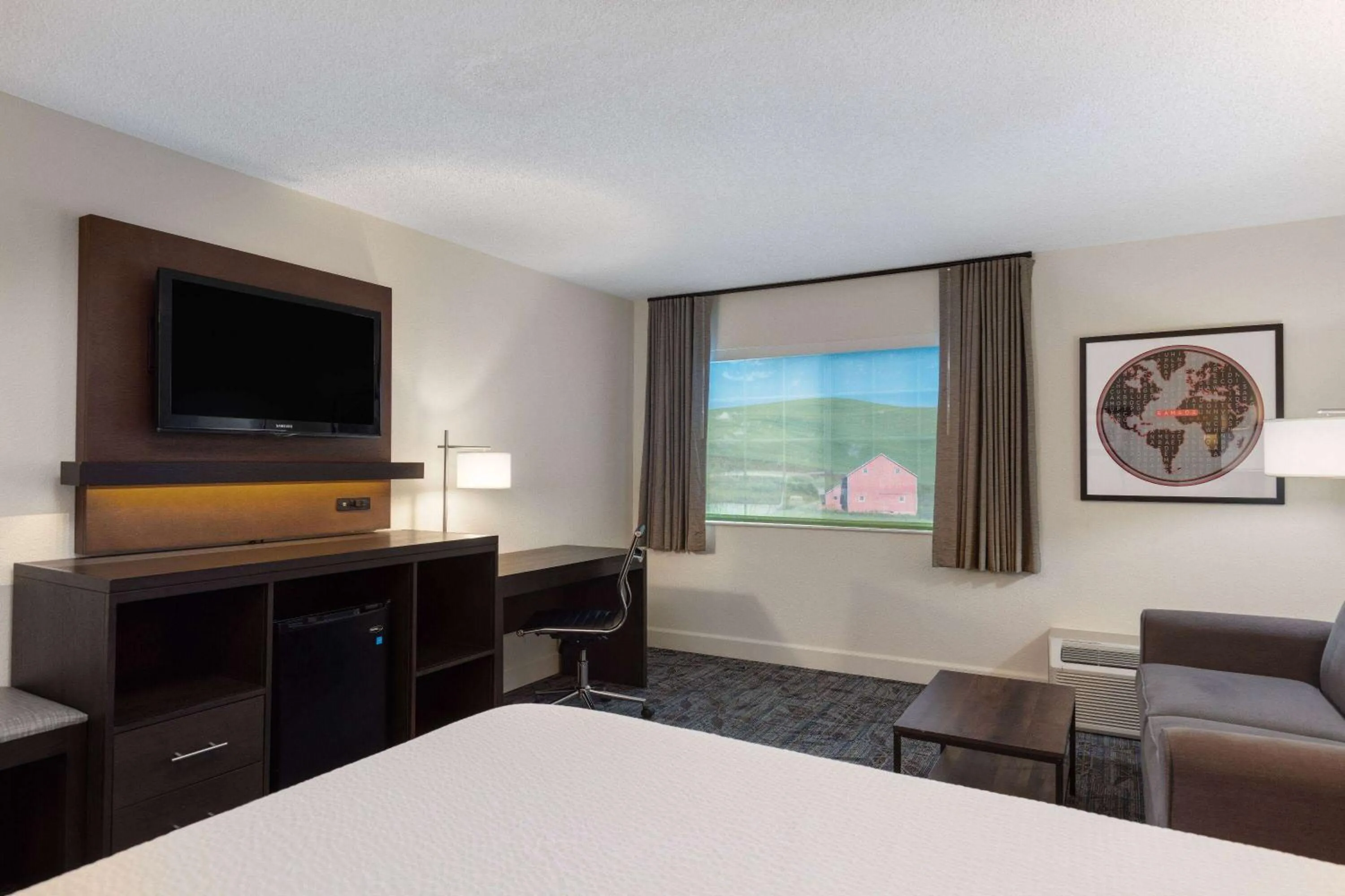 Photo of the whole room, Bed in Ramada by Wyndham Spokane Airport
