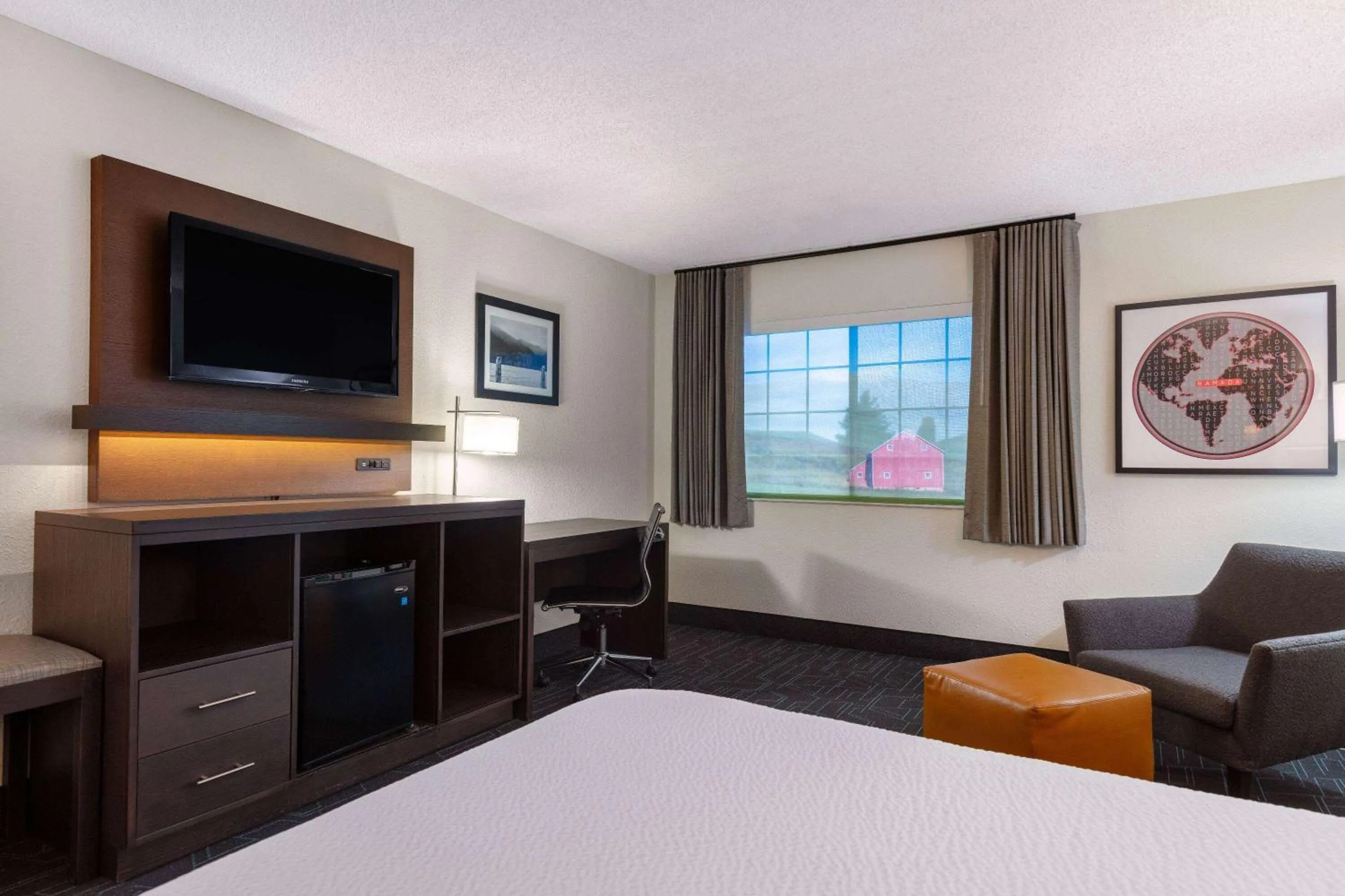 Photo of the whole room, Bed in Ramada by Wyndham Spokane Airport