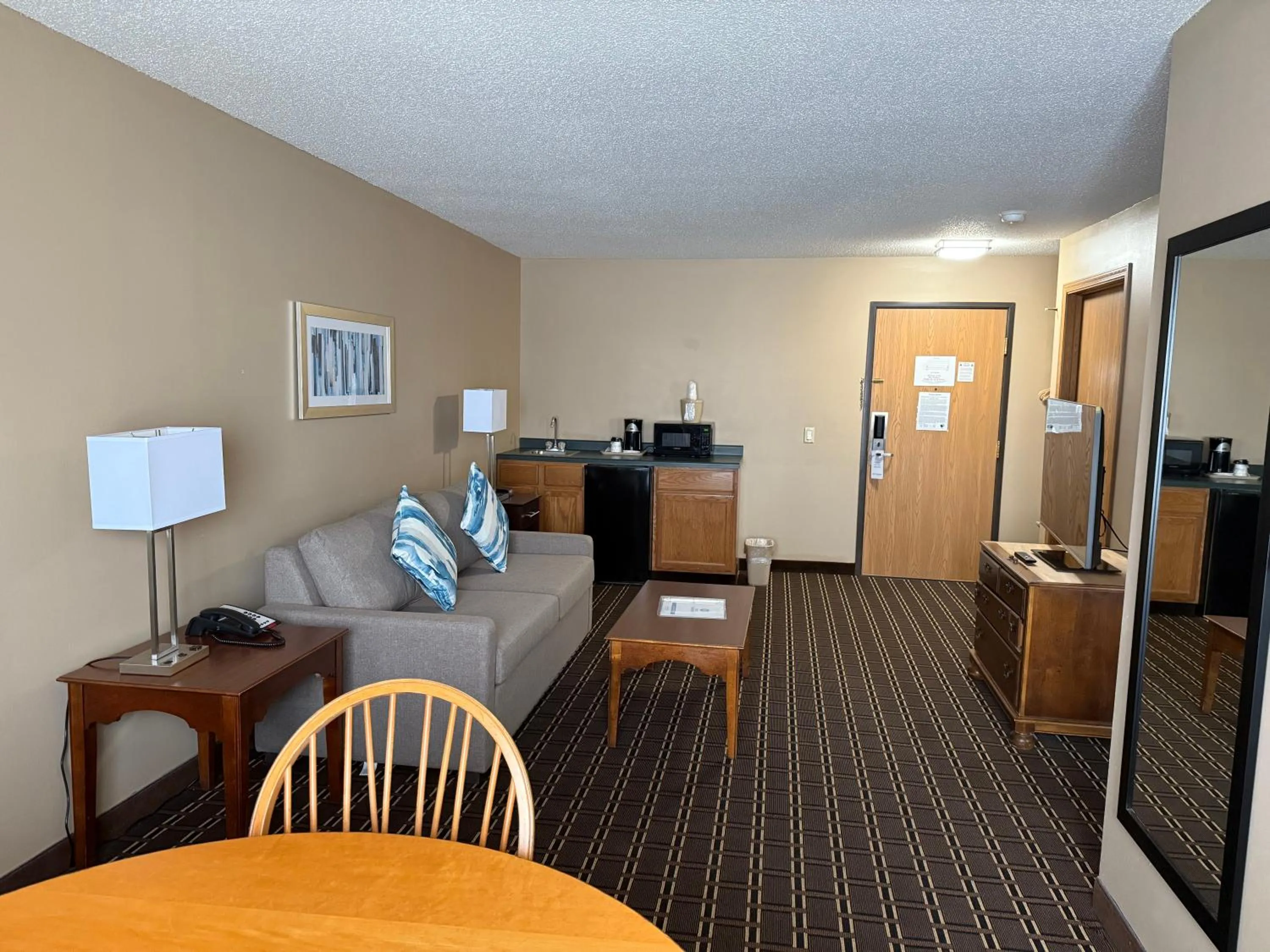 Living room in Best Western Dodgeville Inn & Suites