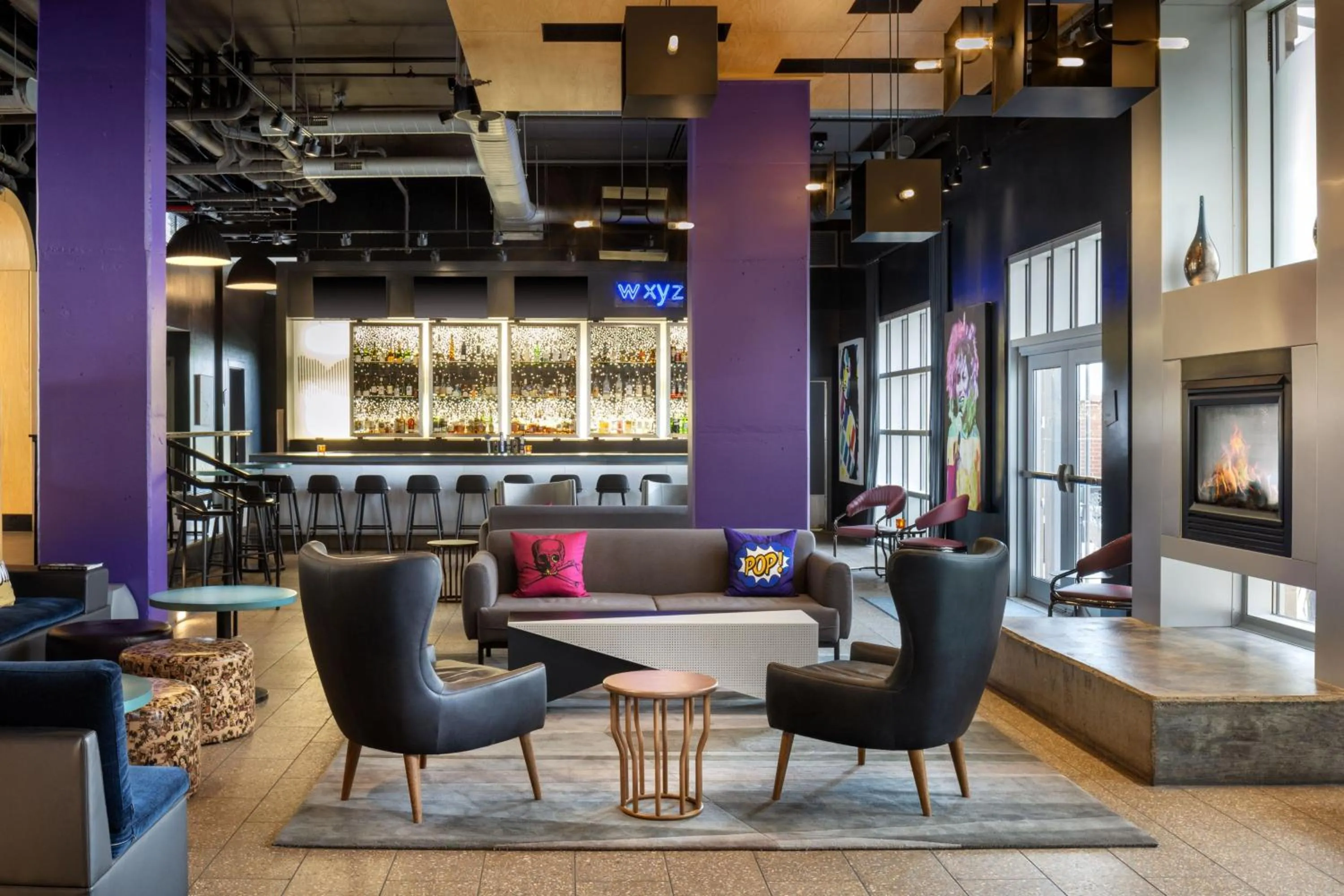 Lounge or bar in Aloft Tallahassee Downtown