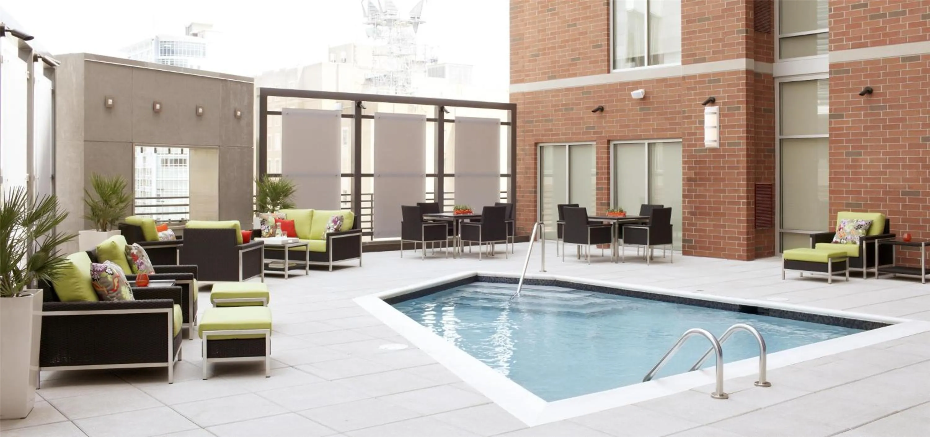 Swimming pool in Hyatt House Charlotte Center City
