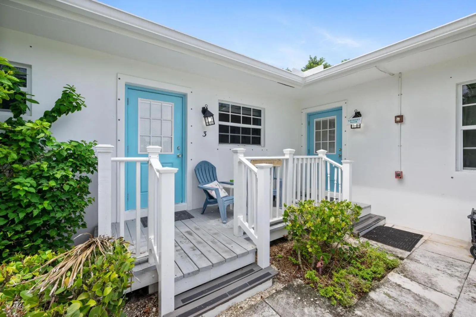 Patio in Seahorse Beach Bungalows