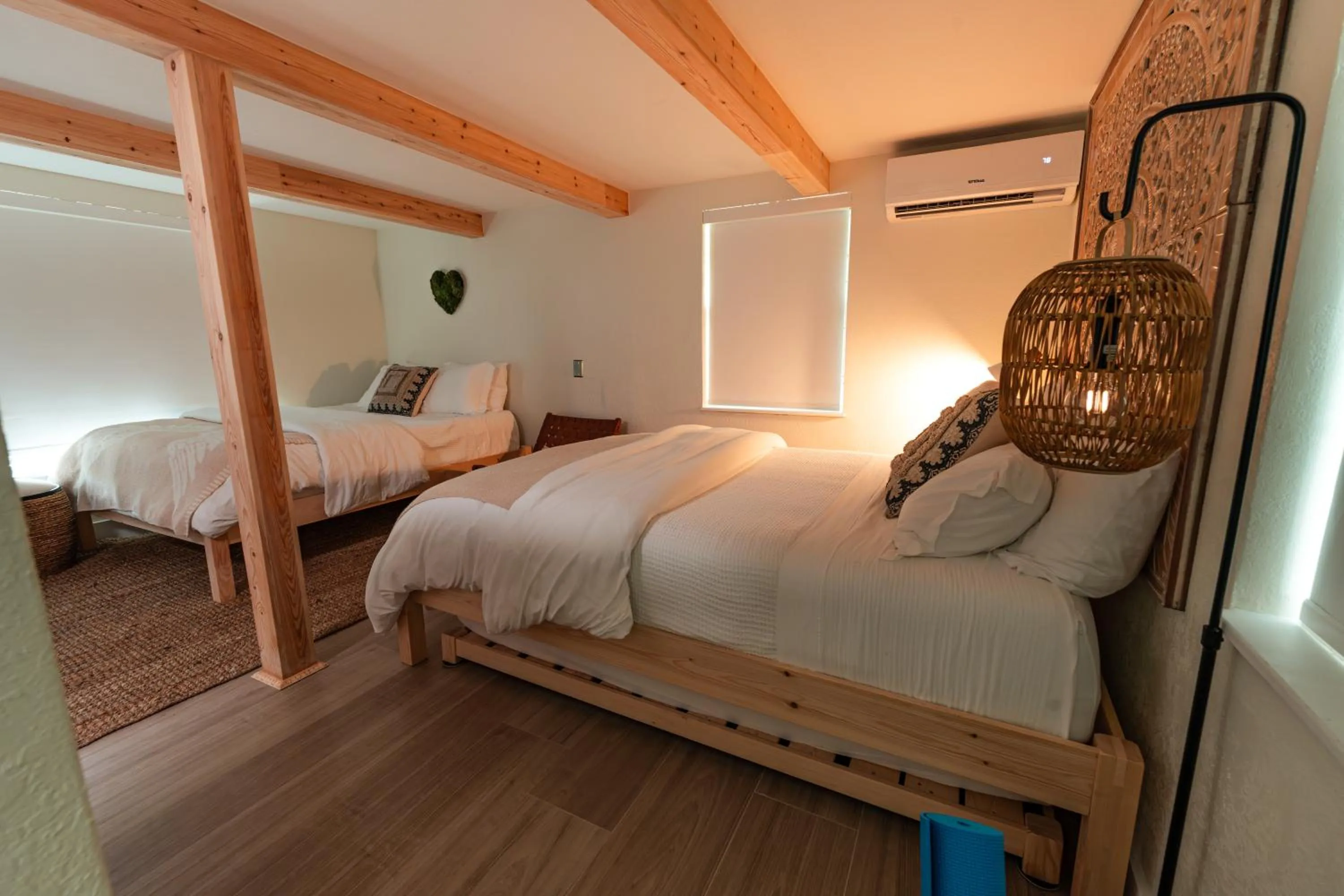 Bedroom, Bed in Seahorse Beach Bungalows