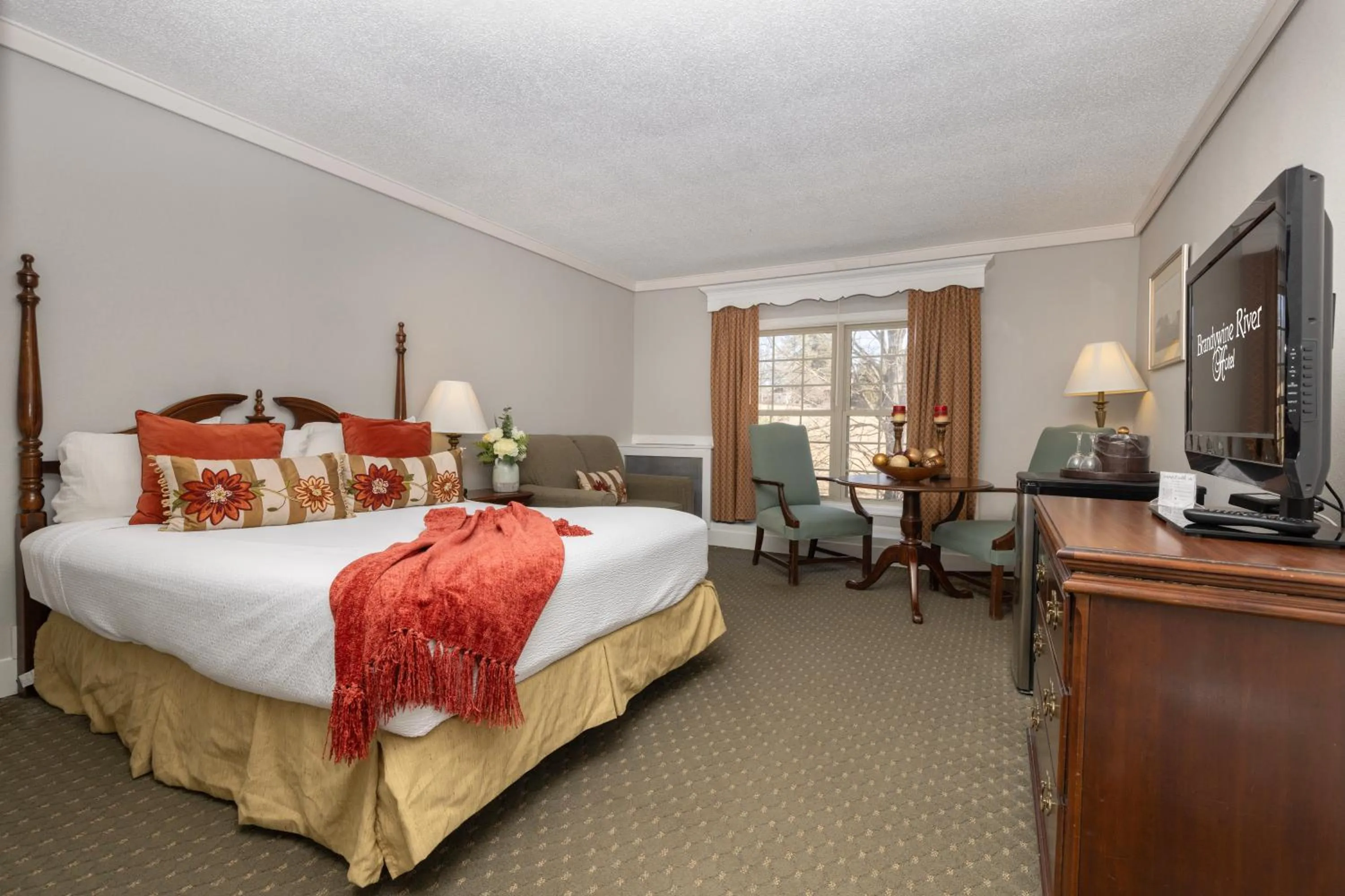 Bed in Brandywine River Hotel