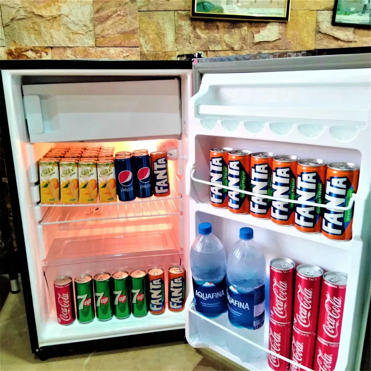 Food in Hotel Vista Inn DHA